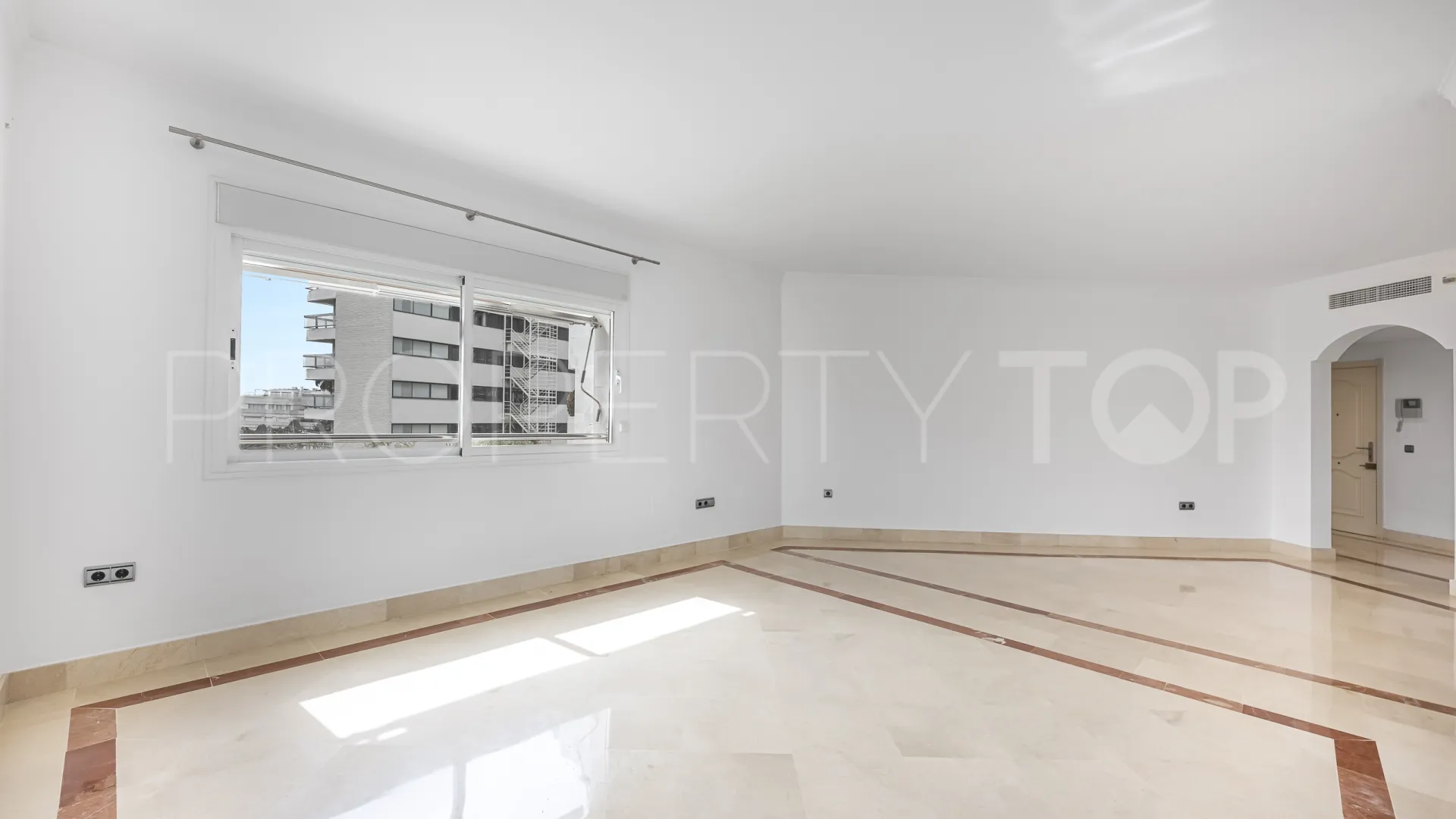 Apartamento en venta en Jardín del Mediterráneo