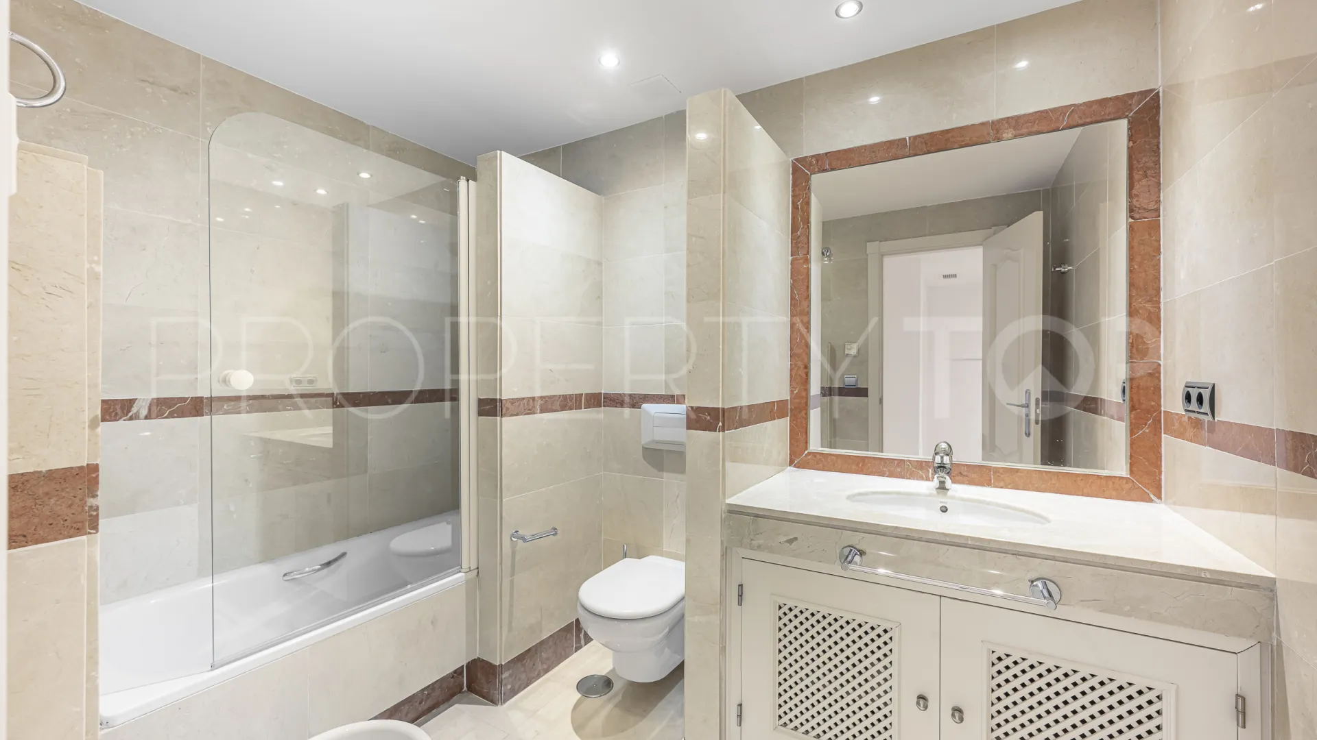 Apartamento en venta en Jardín del Mediterráneo