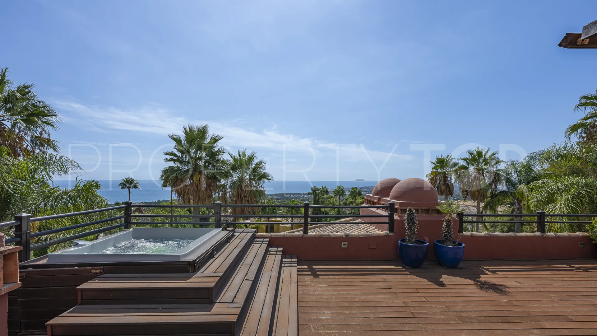 6 bedrooms villa for sale in Sierra Blanca