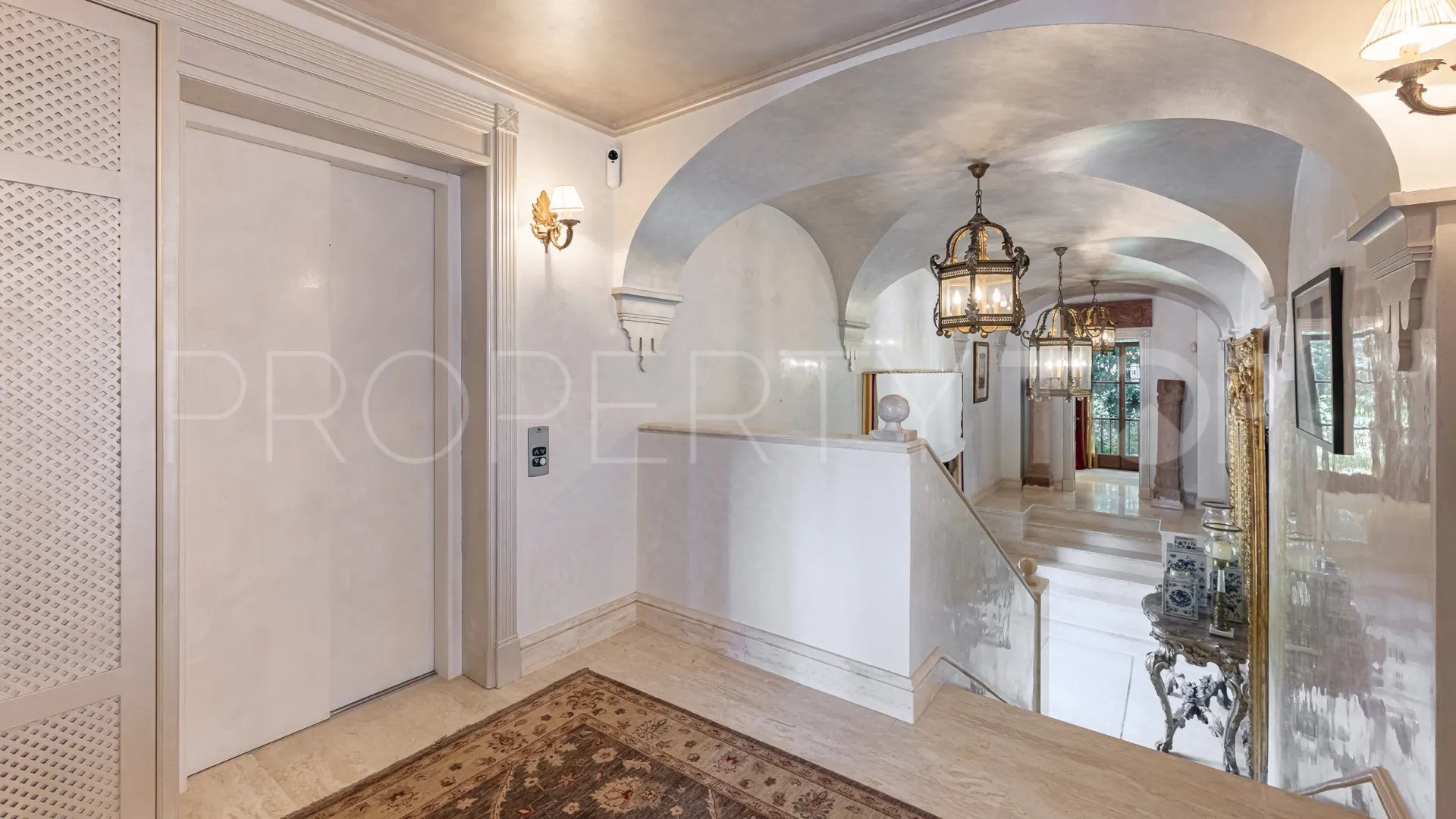 6 bedrooms villa for sale in Sierra Blanca