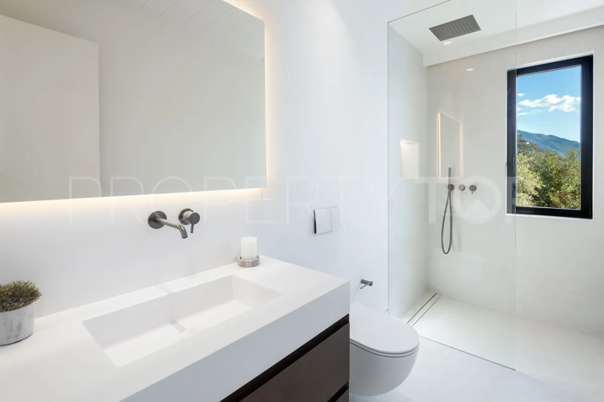 6 bedrooms La Quinta villa for sale