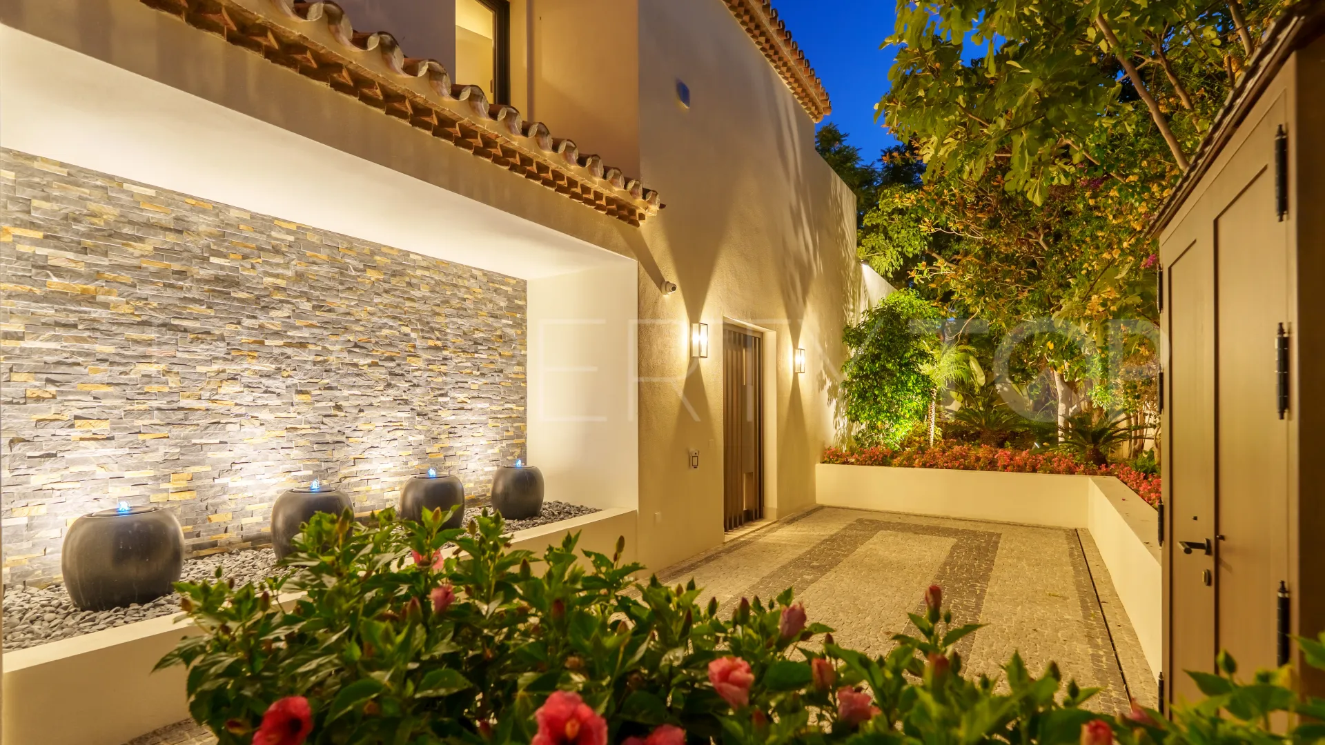 Comprar villa en Rocio de Nagüeles