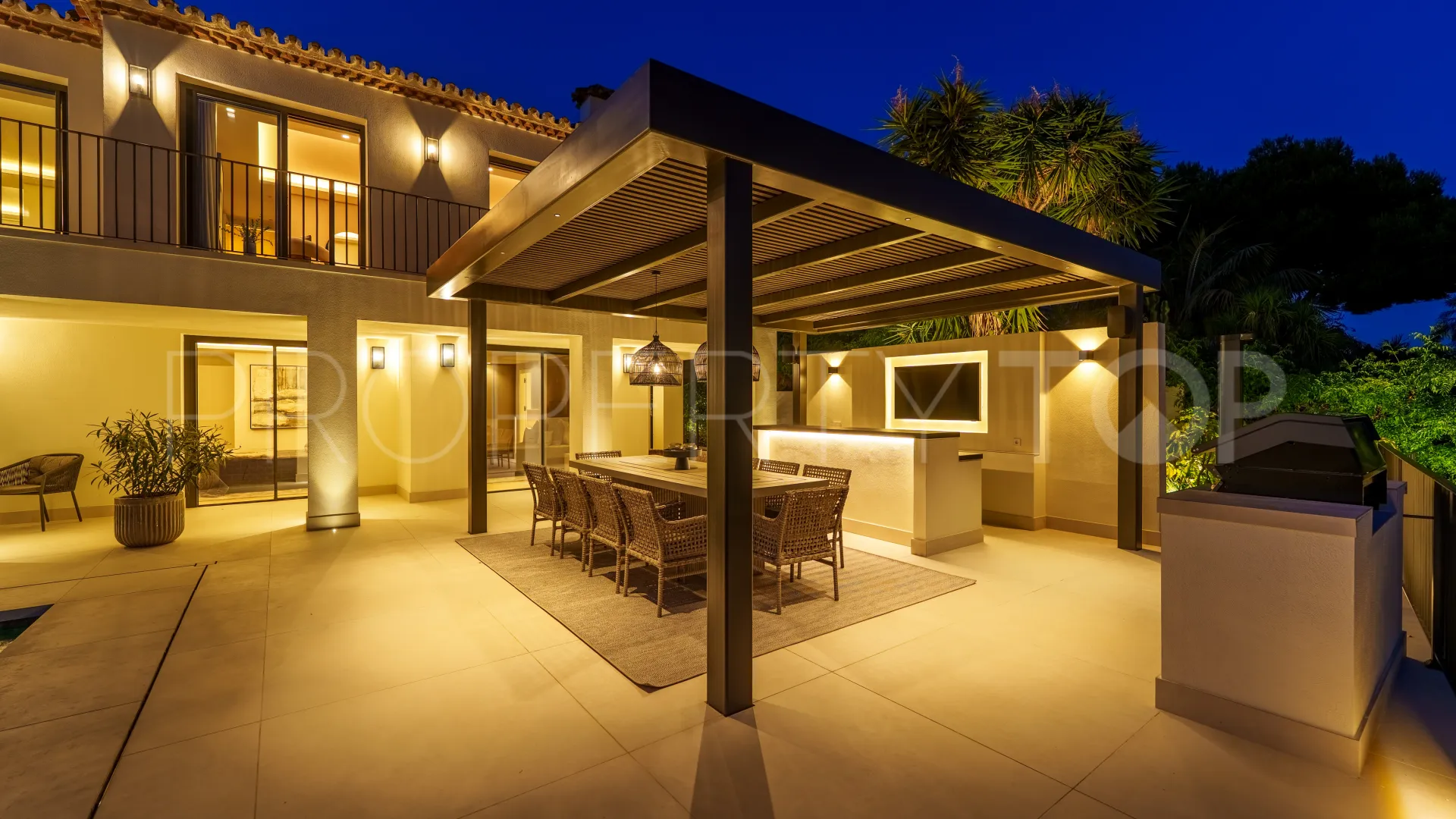 Comprar villa en Rocio de Nagüeles
