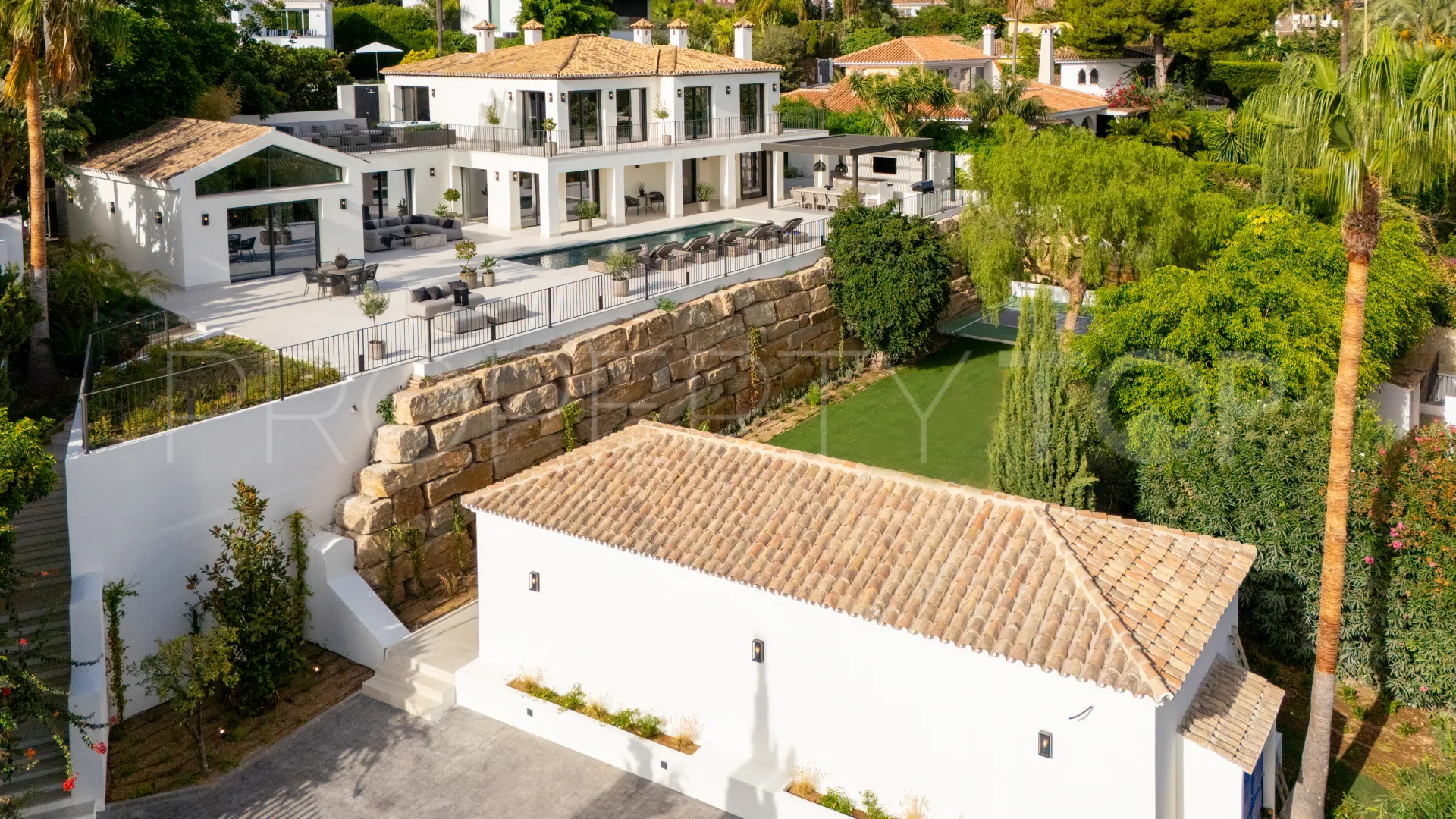 Comprar villa en Rocio de Nagüeles