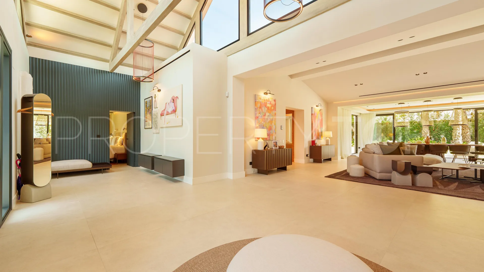 Villa en venta de 5 dormitorios en Marbella - Puerto Banus