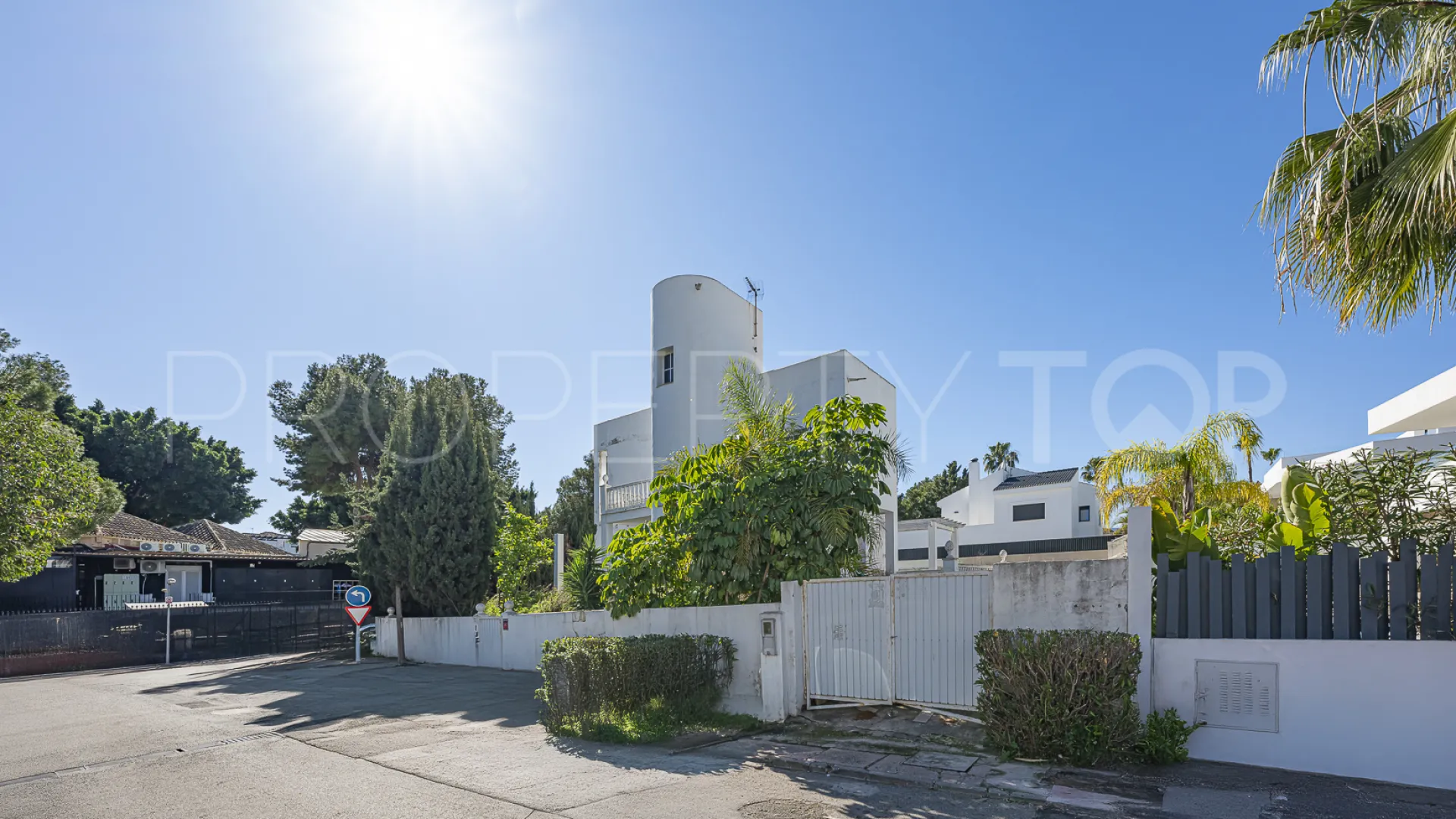 For sale villa in Altos del Rodeo