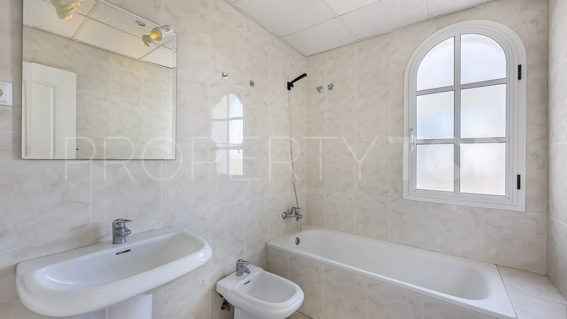 For sale villa in Altos del Rodeo