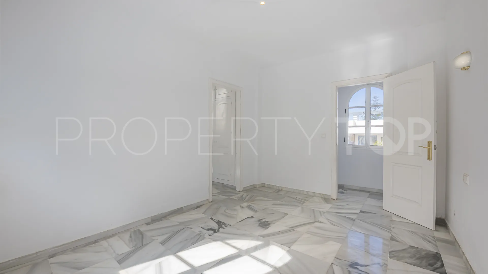 For sale villa in Altos del Rodeo
