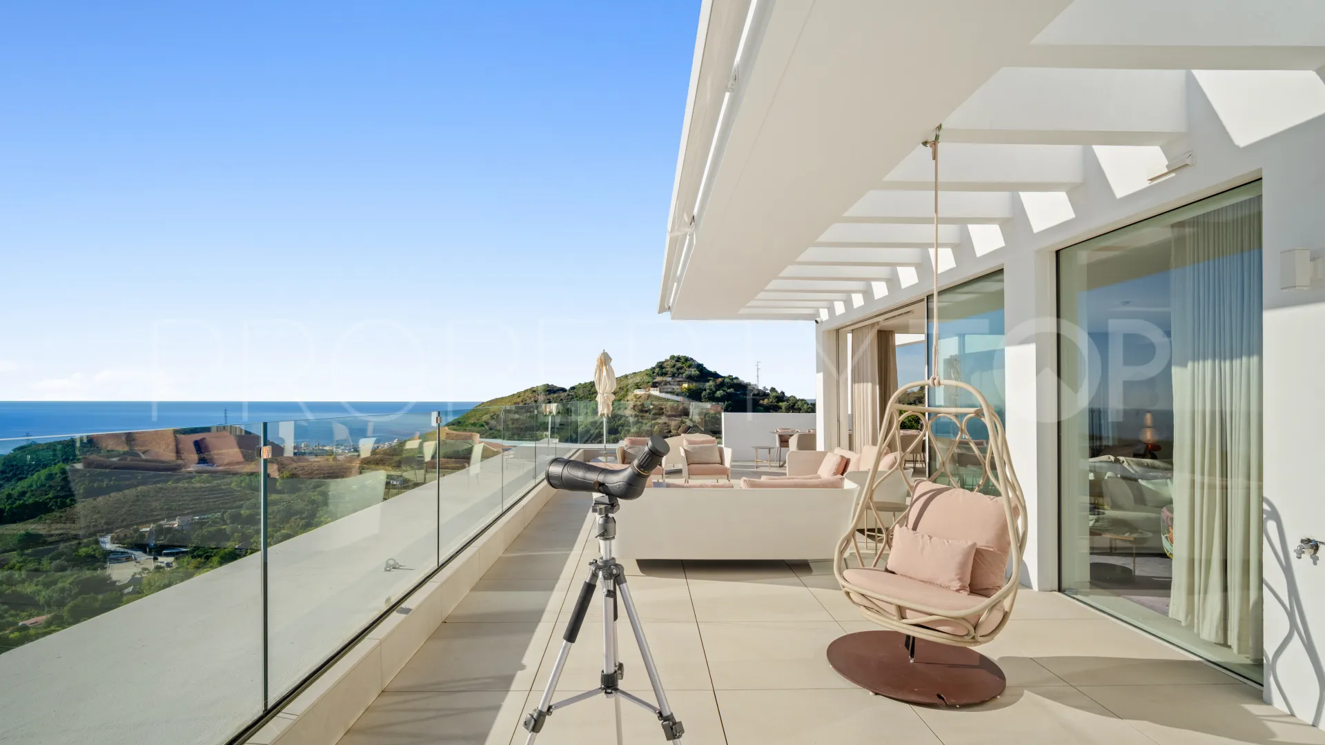 Buy Palo Alto penthouse