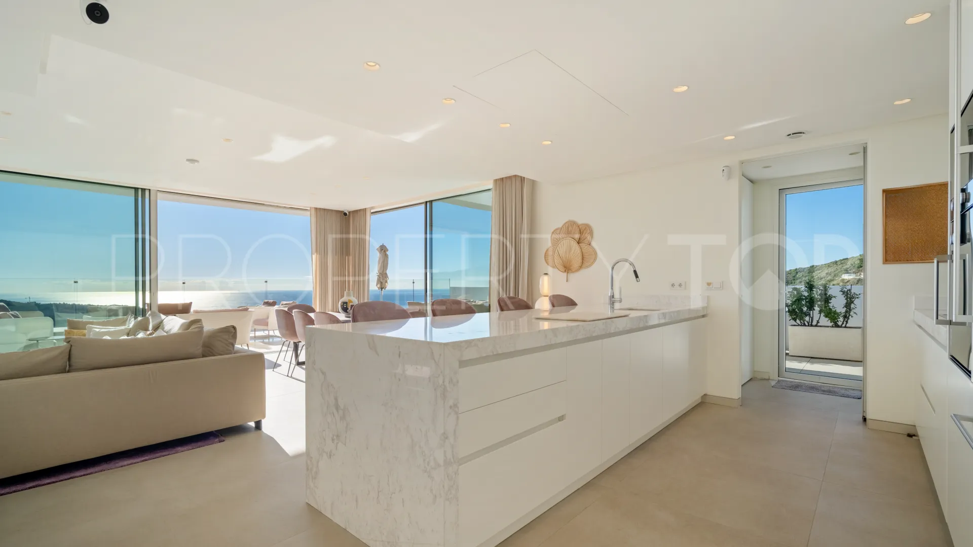 Buy Palo Alto penthouse