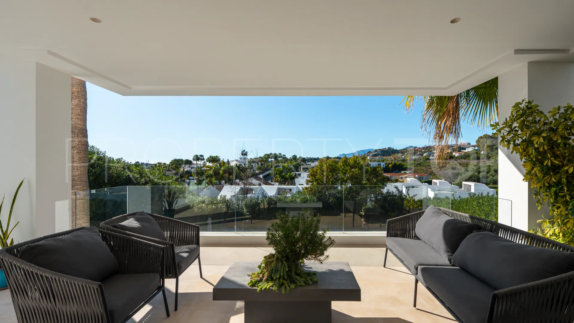 Villa in Los Olivos for sale