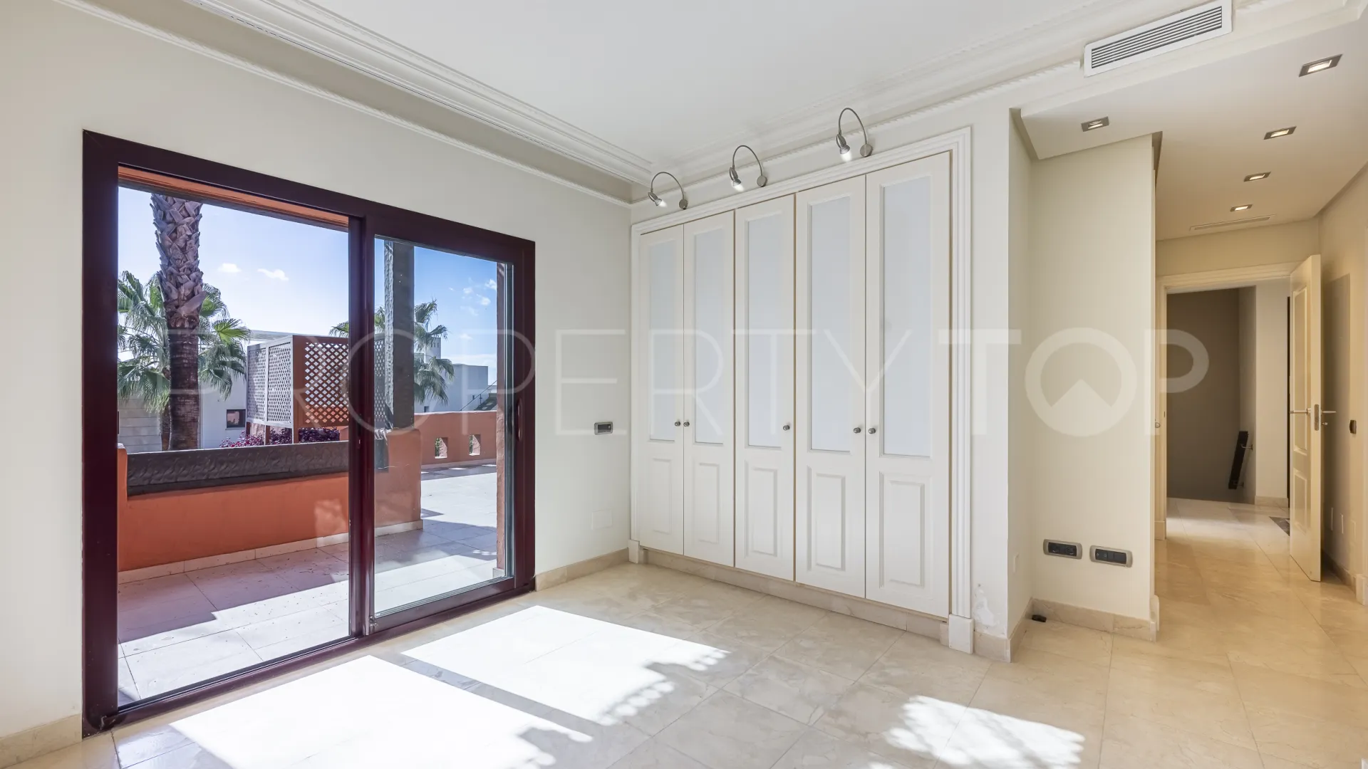 4 bedrooms Monte Marbella Club town house for sale