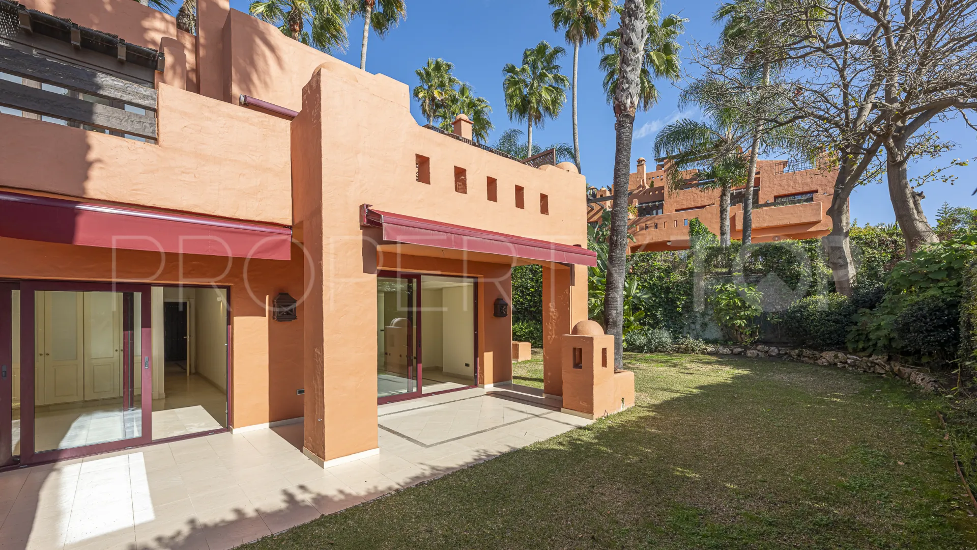 4 bedrooms Monte Marbella Club town house for sale