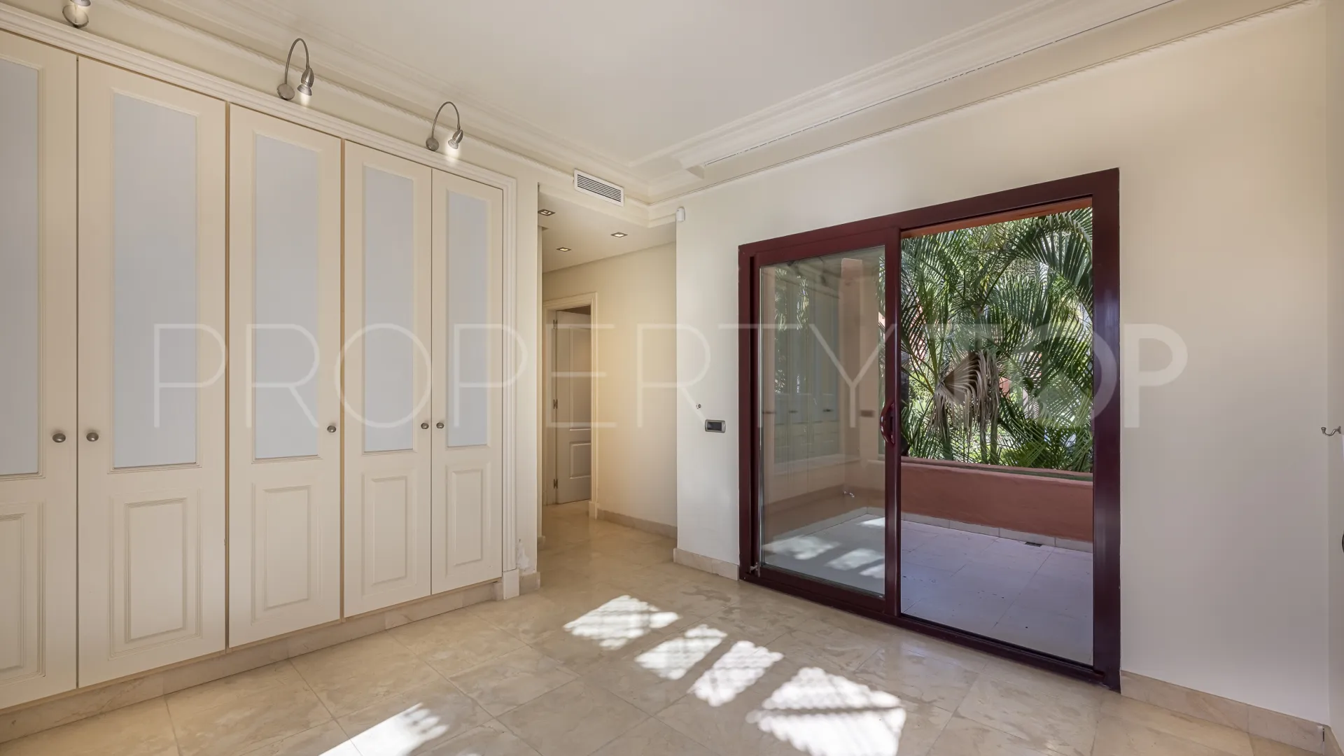 4 bedrooms Monte Marbella Club town house for sale