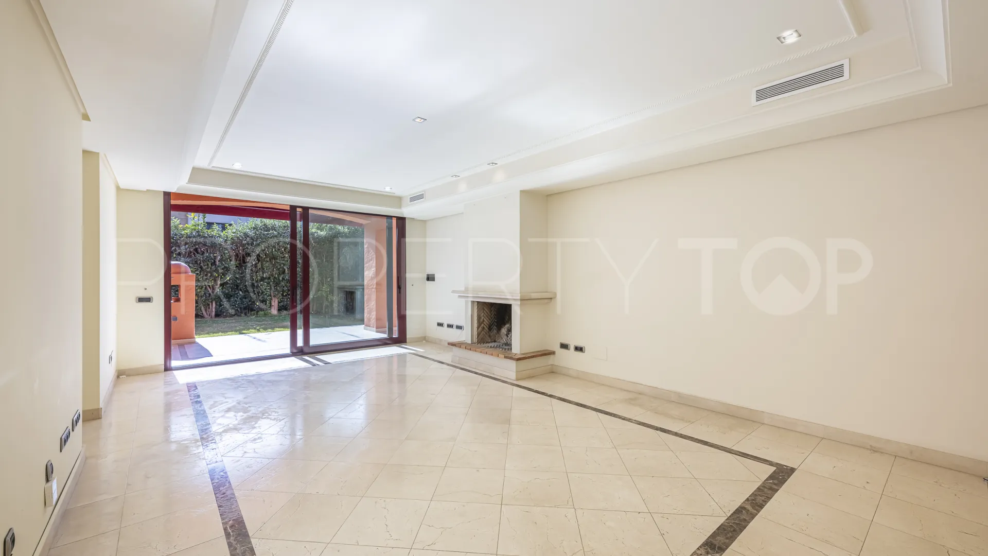 4 bedrooms Monte Marbella Club town house for sale