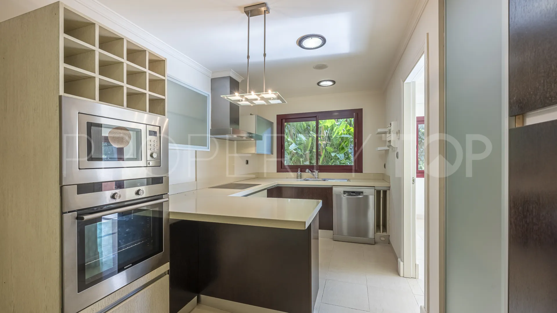 4 bedrooms Monte Marbella Club town house for sale
