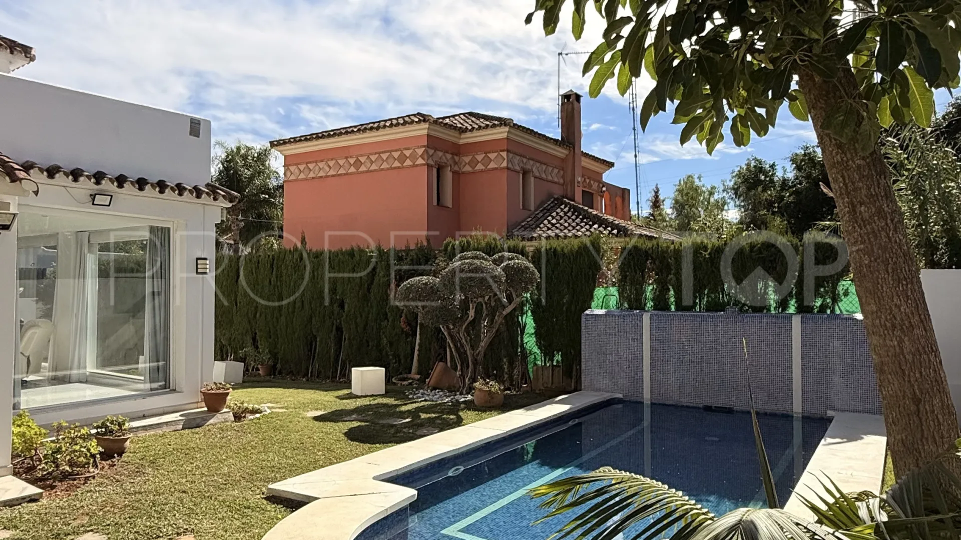 4 bedrooms Nagüeles villa for sale
