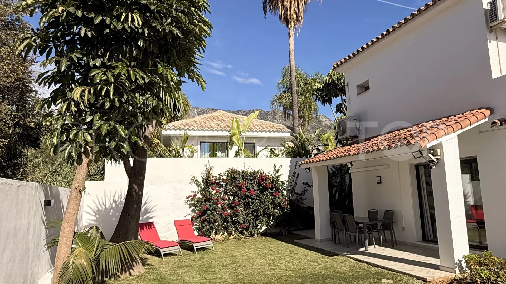 4 bedrooms Nagüeles villa for sale