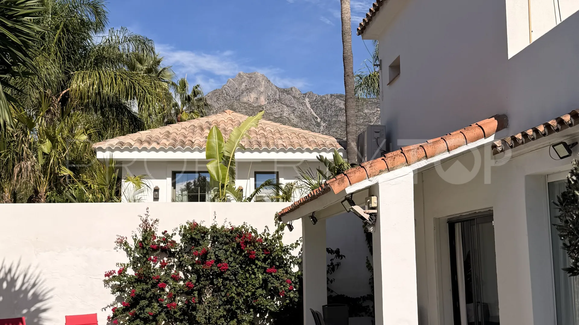 4 bedrooms Nagüeles villa for sale