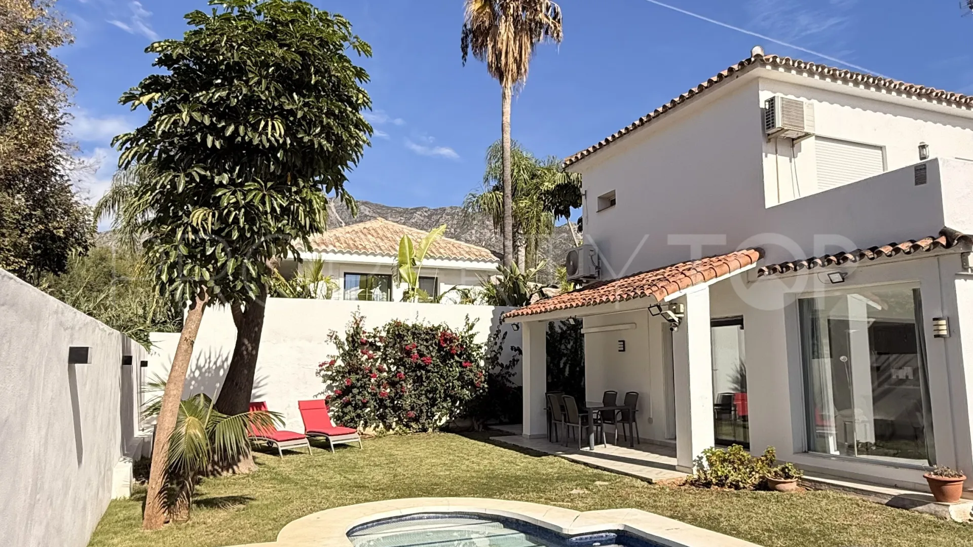 4 bedrooms Nagüeles villa for sale