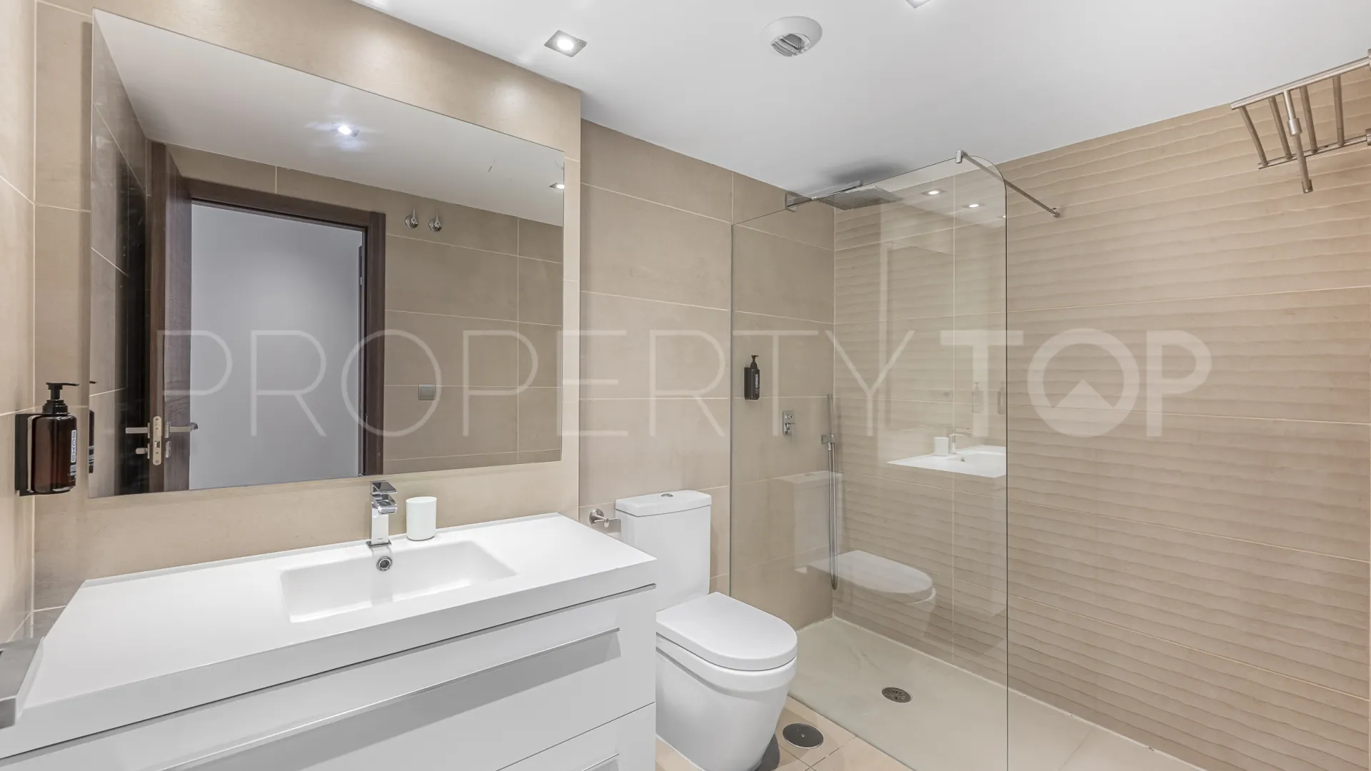 Apartamento en venta en Nueva Alcantara de 2 dormitorios