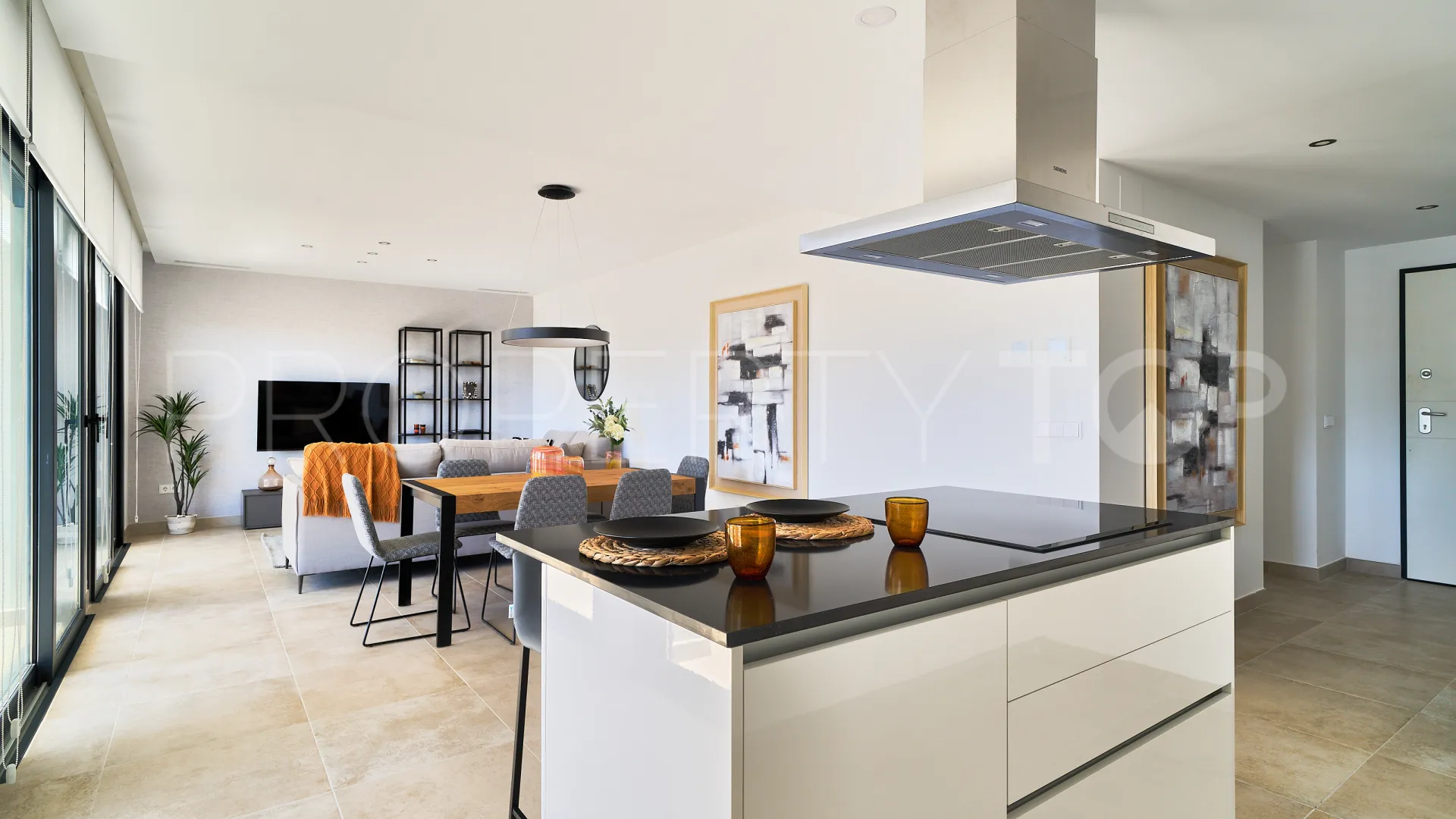 Comprar apartamento en Atalaya Golf de 3 dormitorios