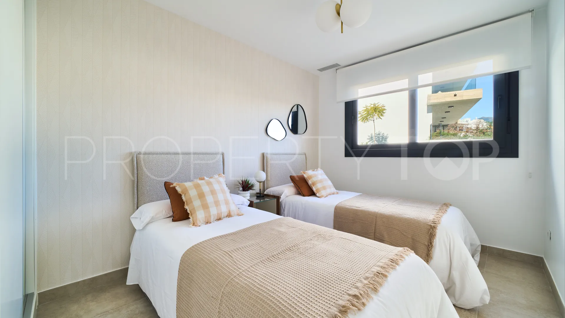 Comprar apartamento en Atalaya Golf de 3 dormitorios