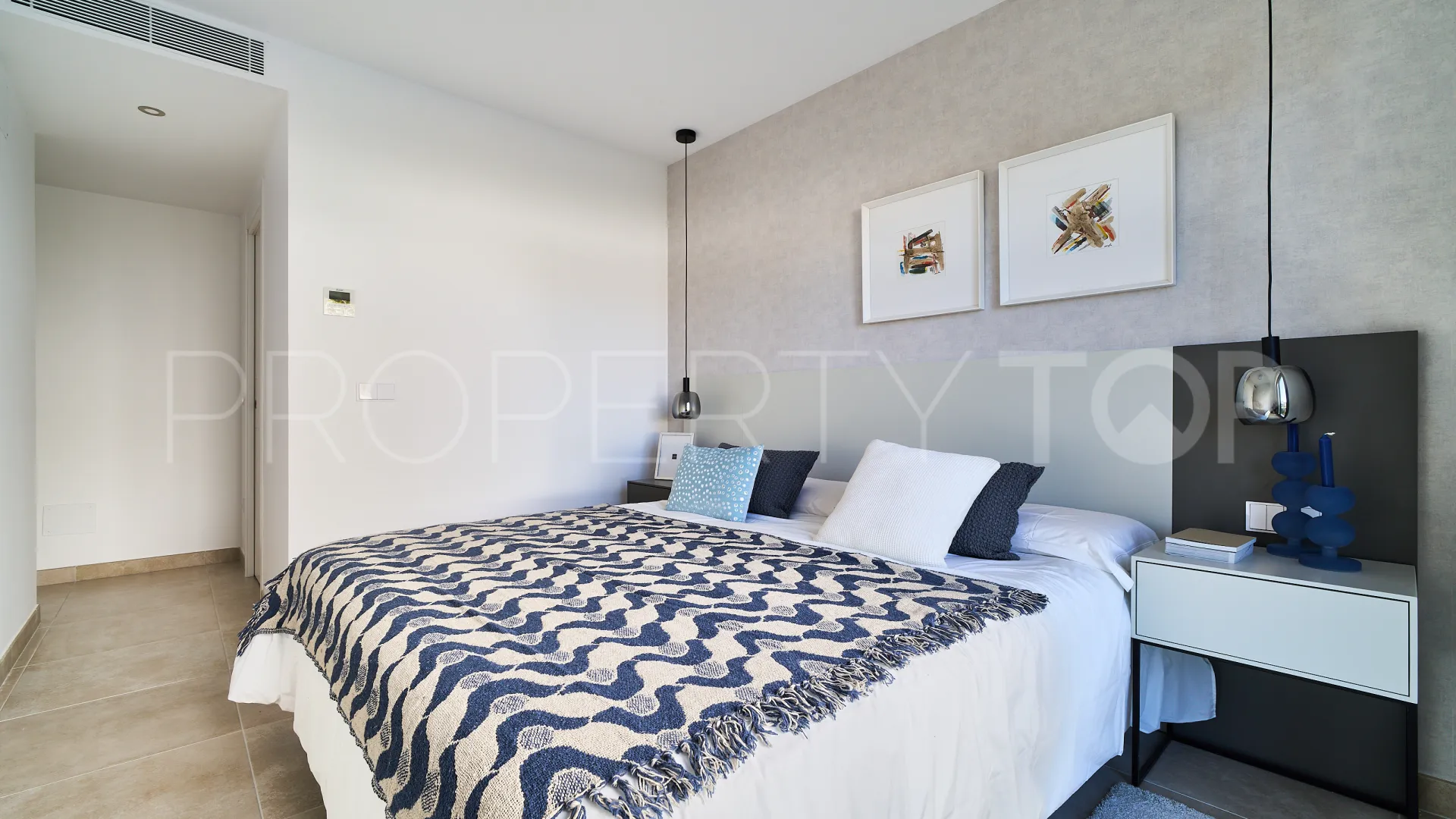 Comprar apartamento en Atalaya Golf de 3 dormitorios