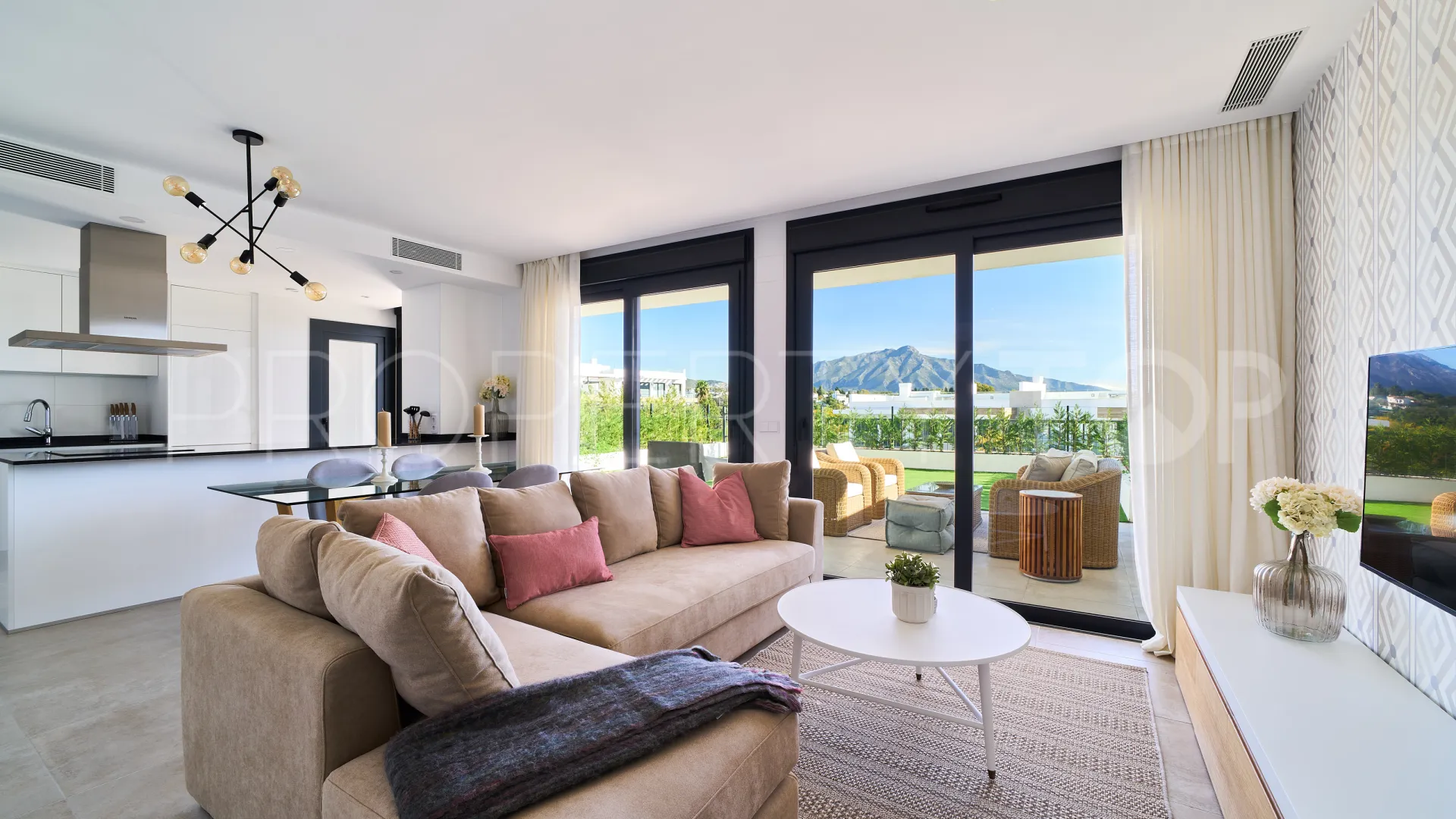 Atalaya Golf, apartamento planta baja en venta