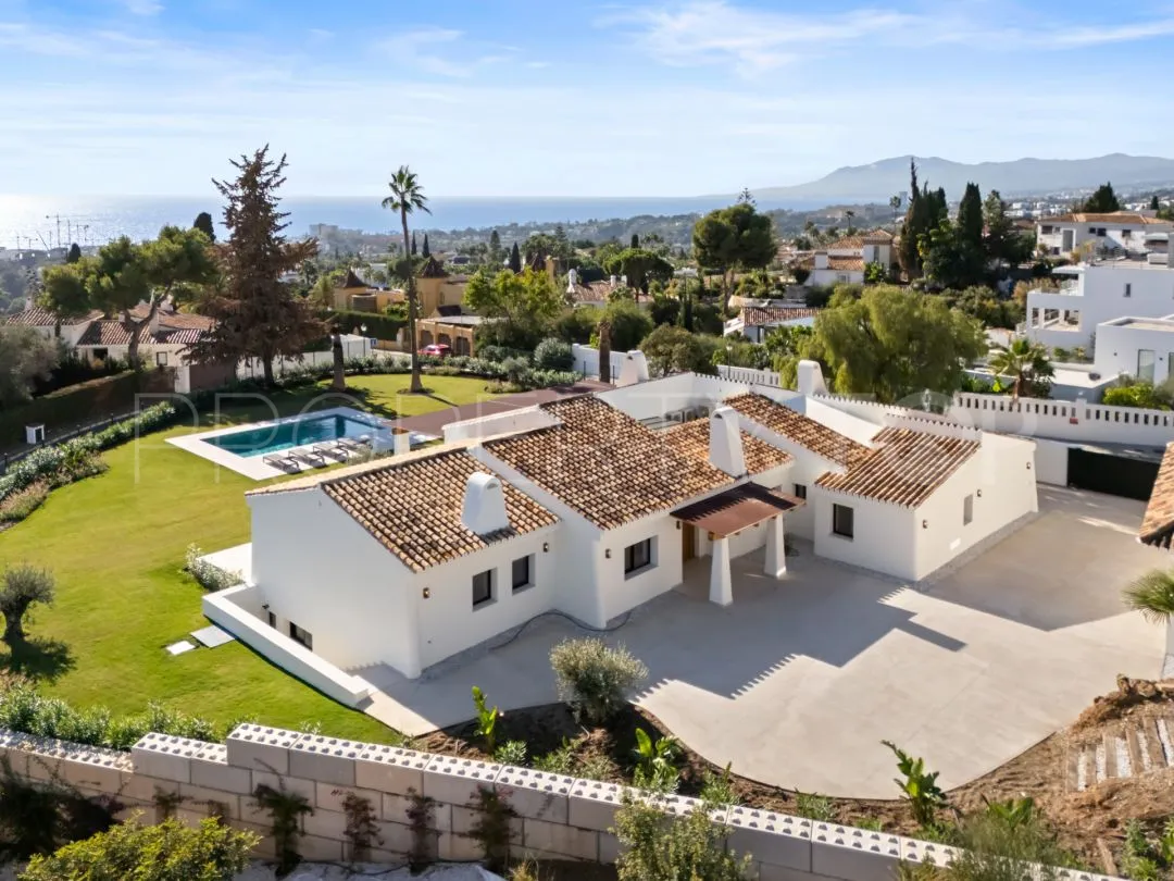 Villa a la venta en Marbella Este