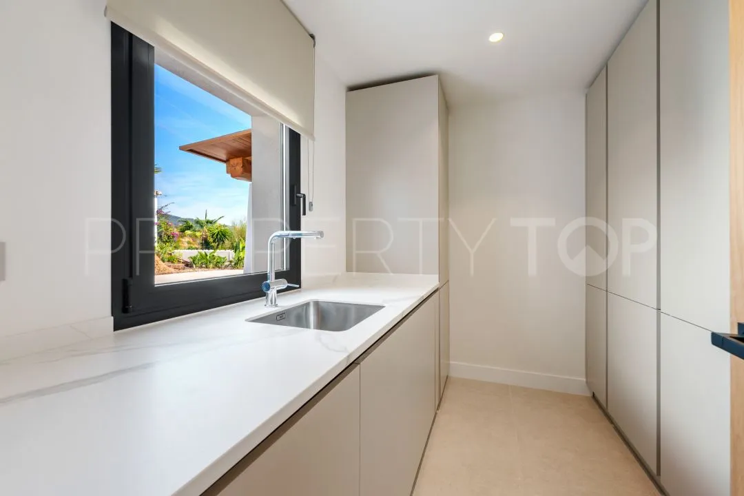 Villa a la venta en Marbella Este
