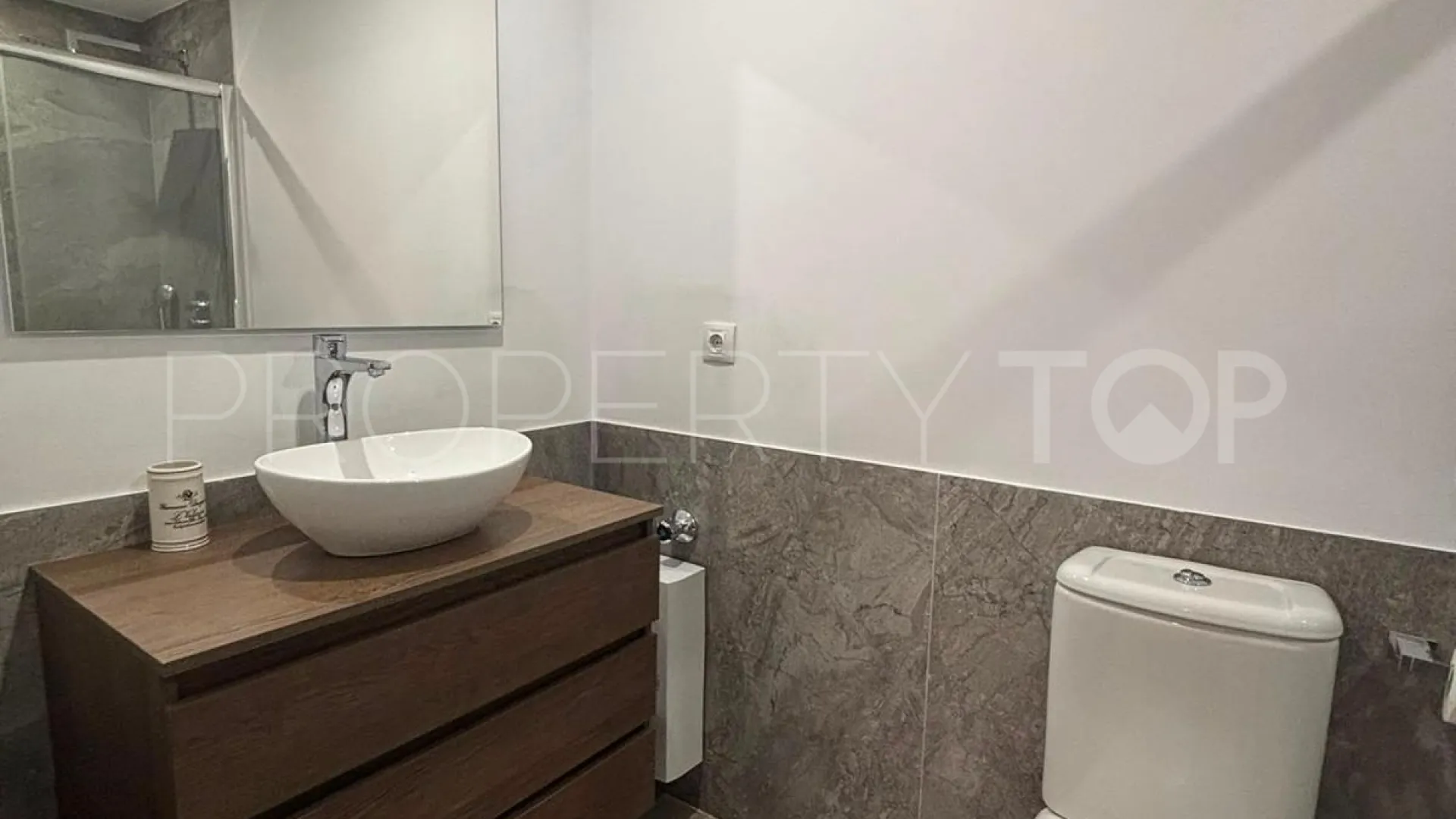 Town house for sale in Santa Clara with 4 bedrooms