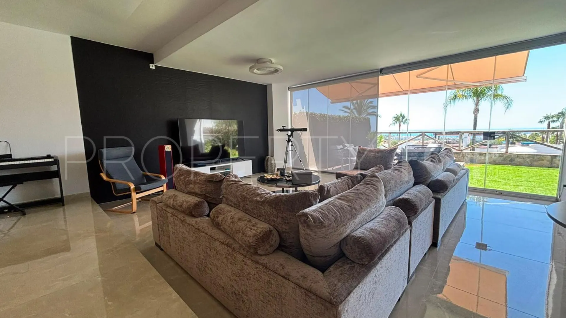 Town house for sale in Santa Clara with 4 bedrooms