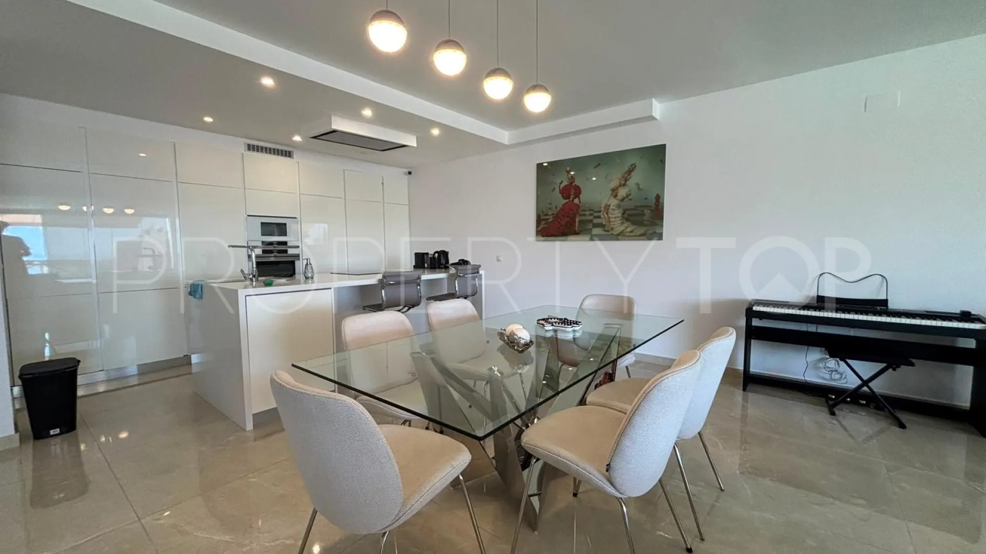 Town house for sale in Santa Clara with 4 bedrooms