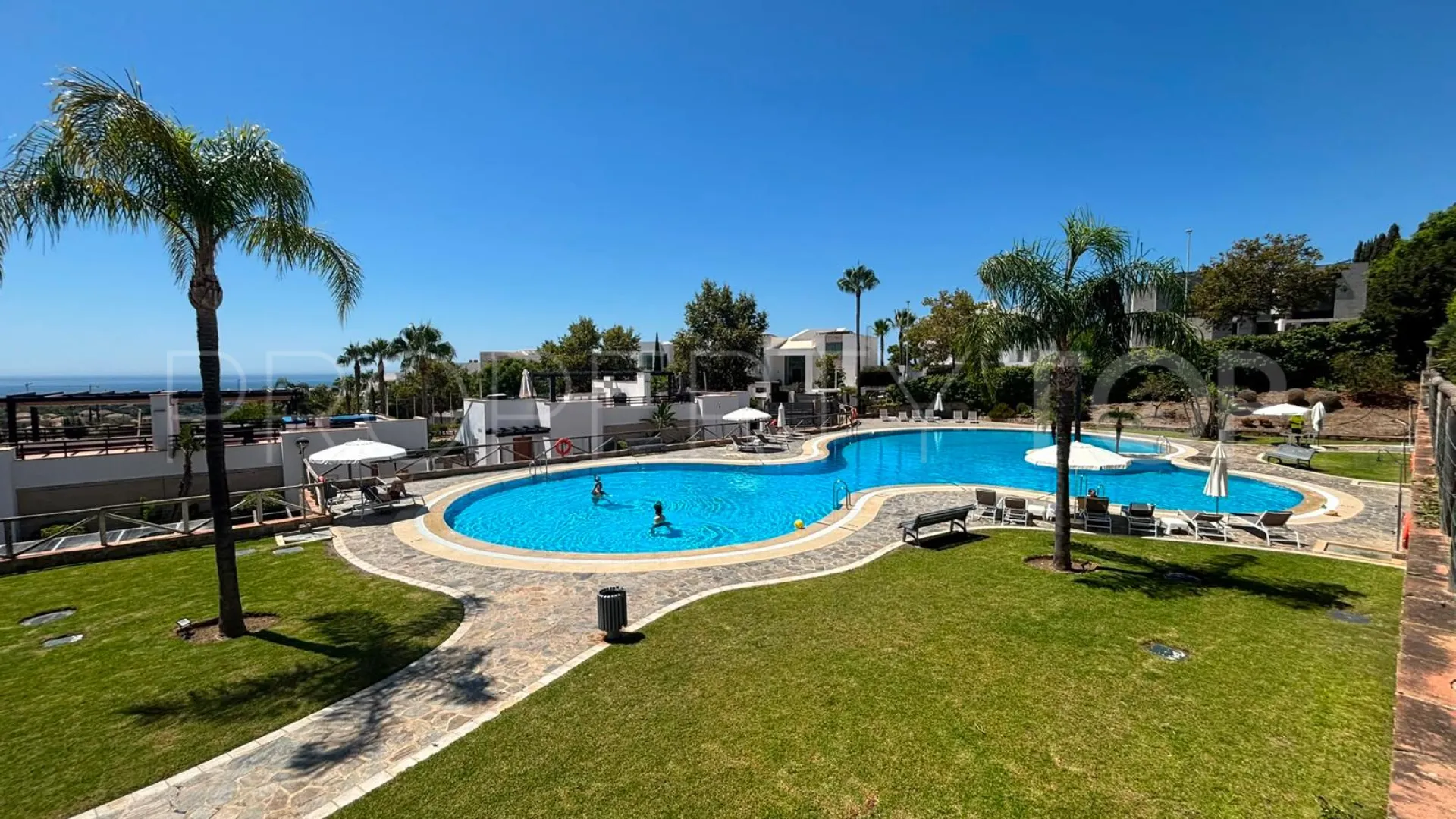 Town house for sale in Santa Clara with 4 bedrooms
