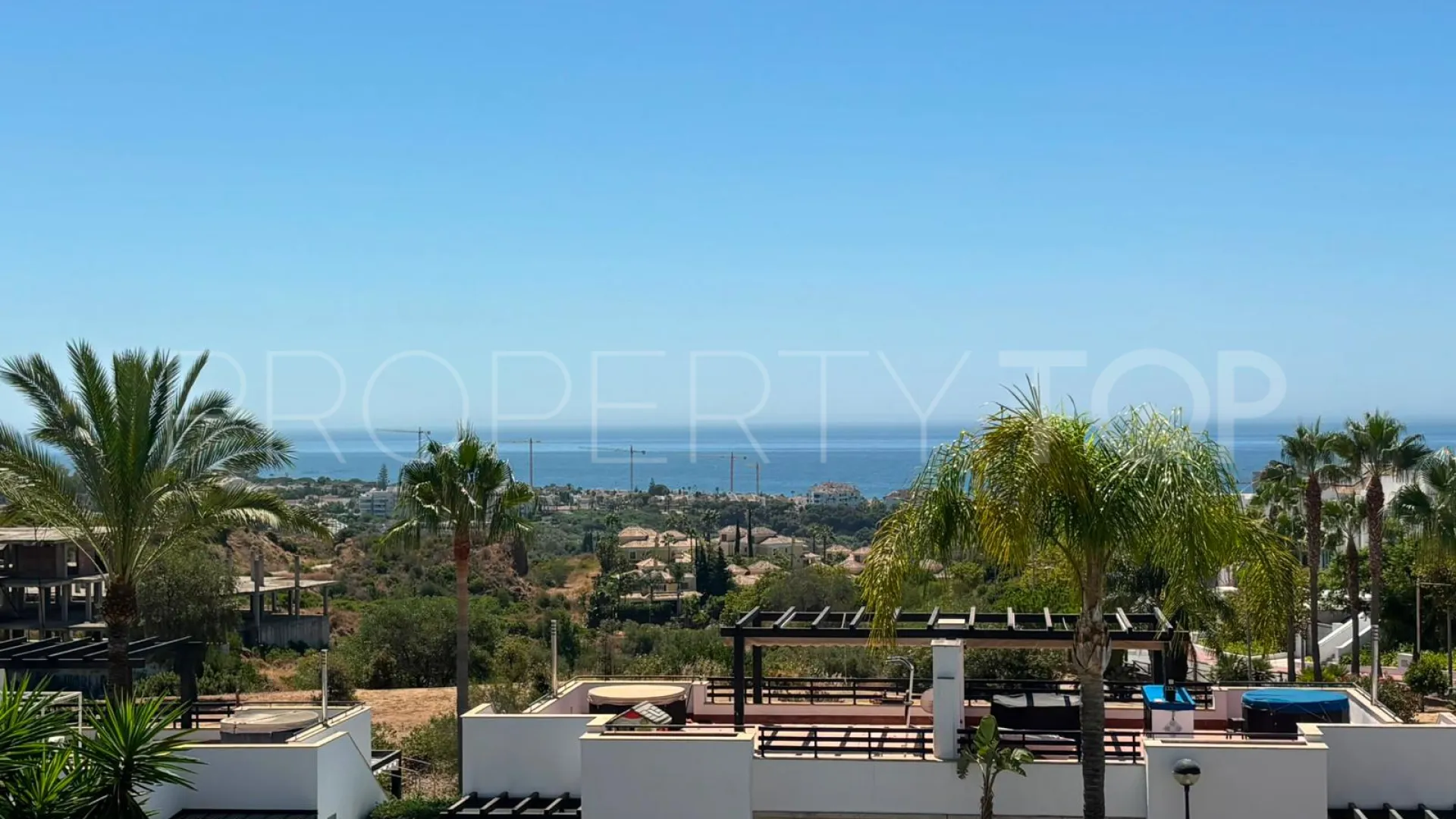 Town house for sale in Santa Clara with 4 bedrooms