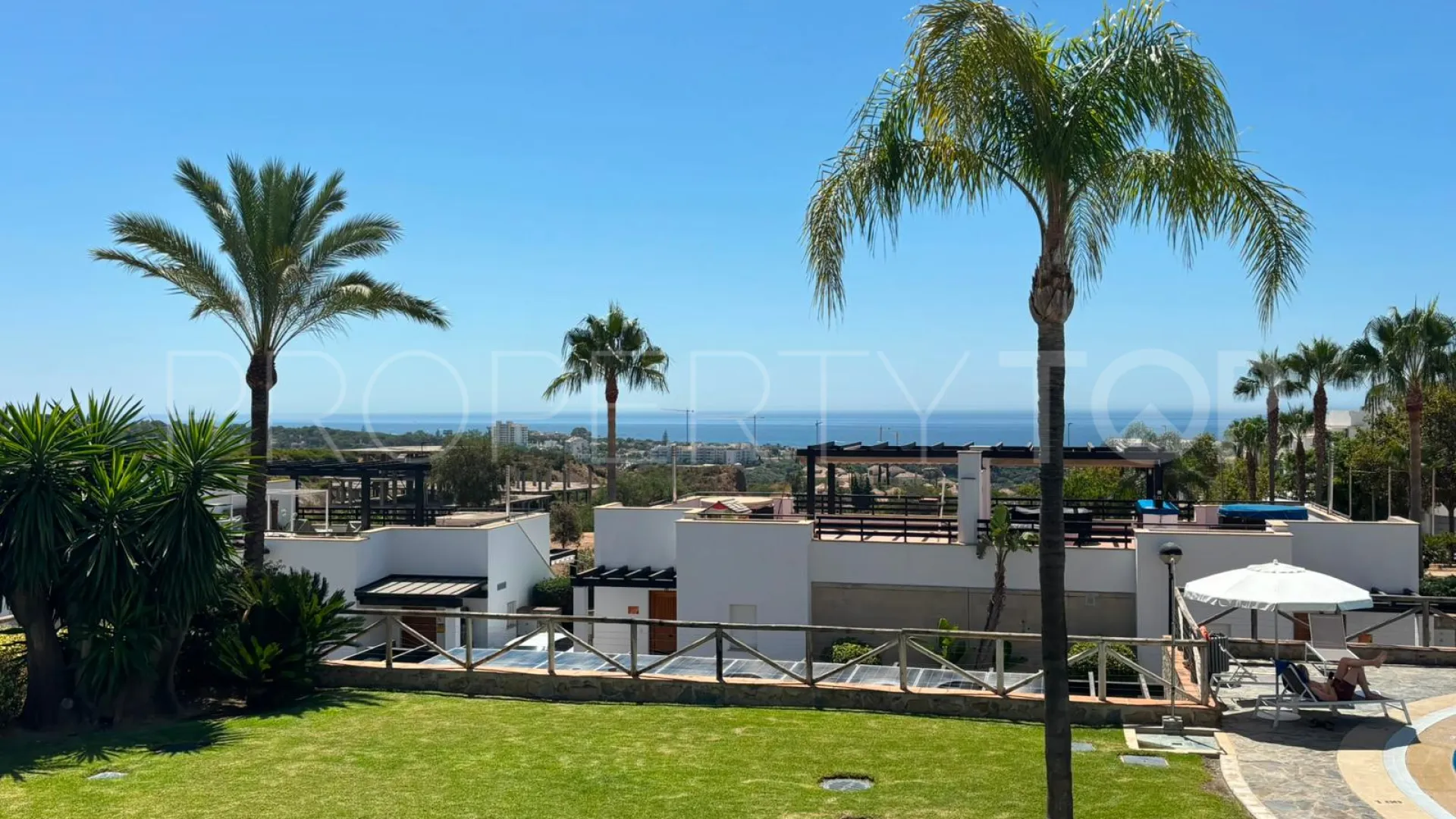 Town house for sale in Santa Clara with 4 bedrooms