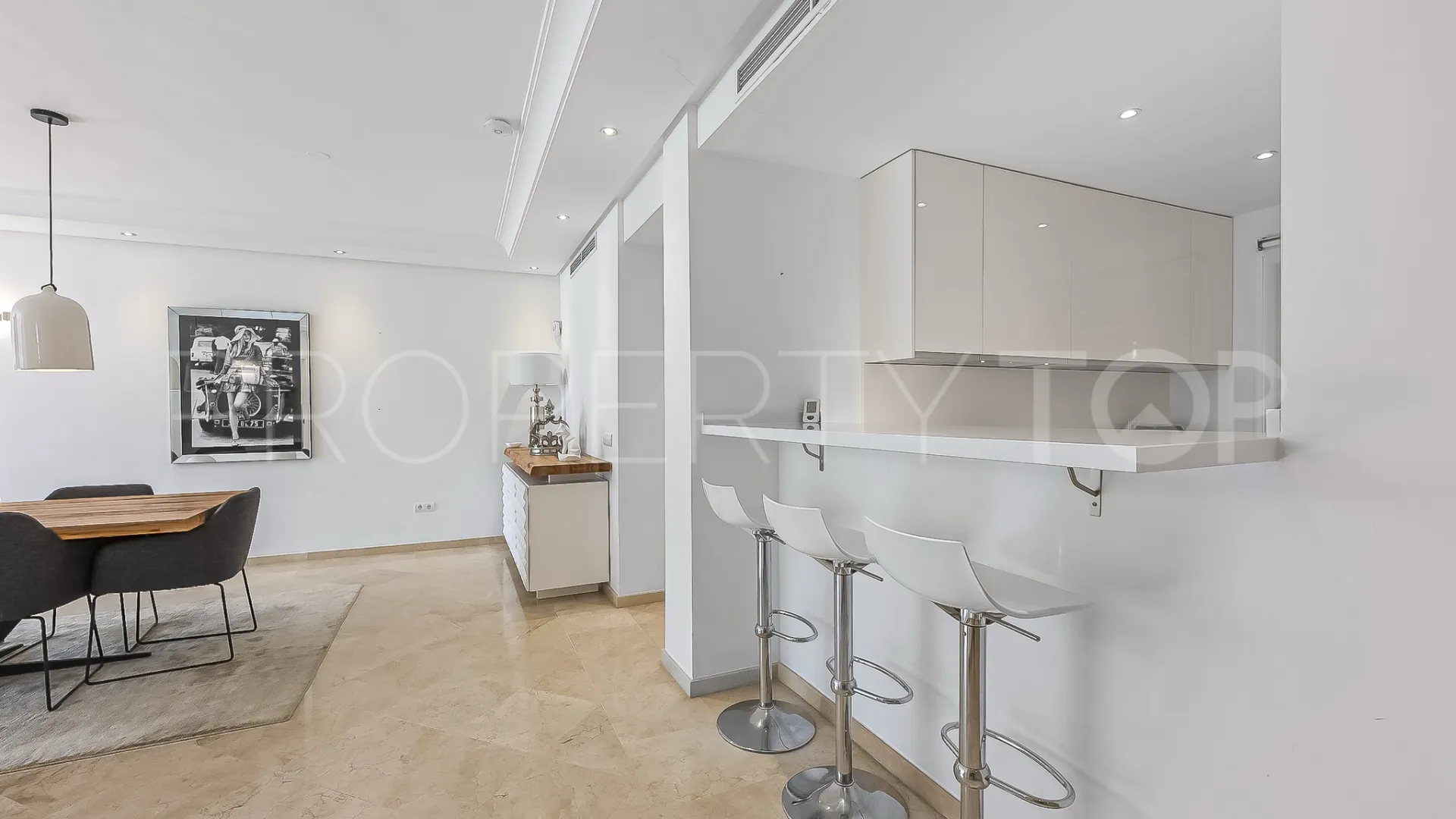 2 bedrooms ground floor apartment in Menara Beach for sale