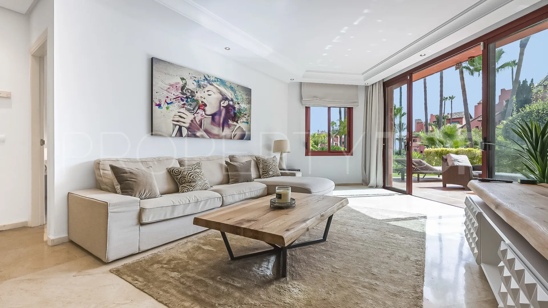 2 bedrooms ground floor apartment in Menara Beach for sale