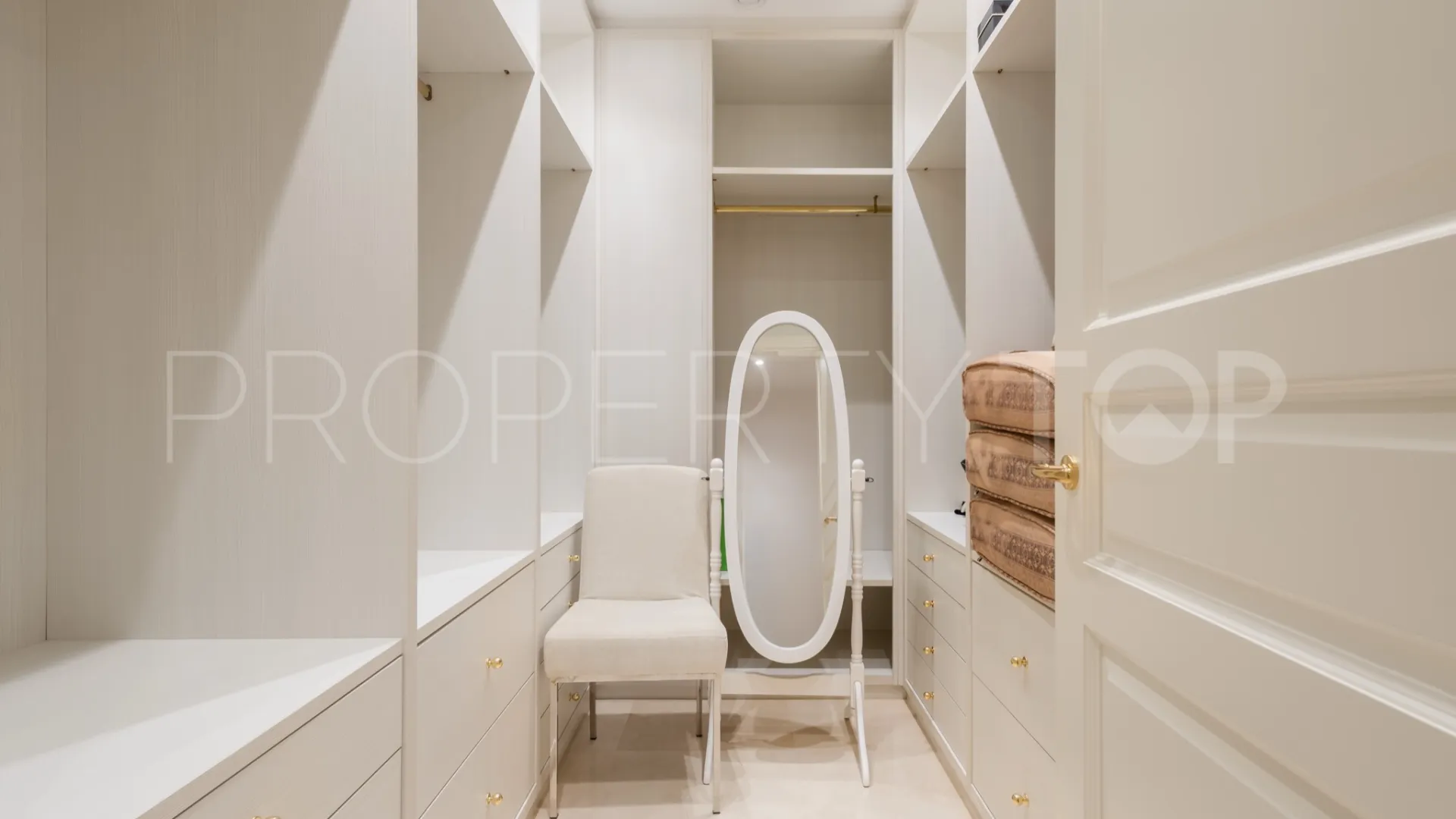 Estepona, villa en venta