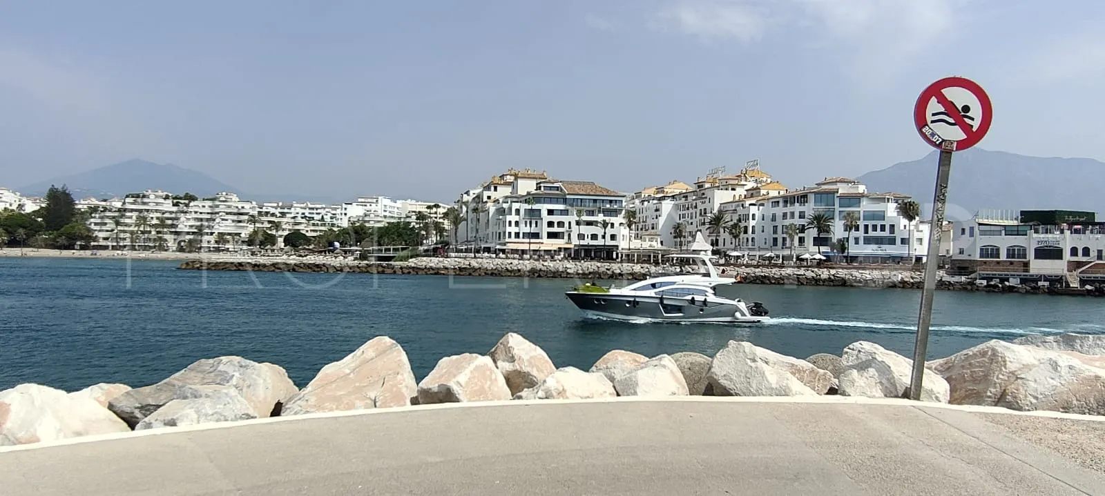 For sale 1 bedroom apartment in Marbella - Puerto Banus