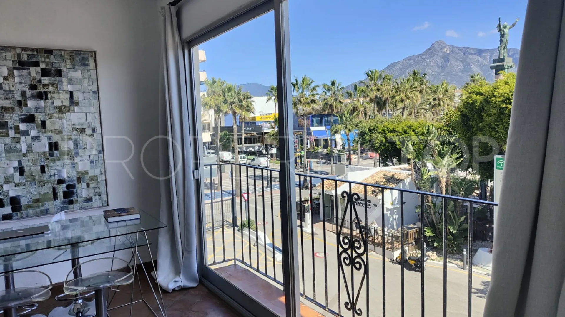 For sale 1 bedroom apartment in Marbella - Puerto Banus