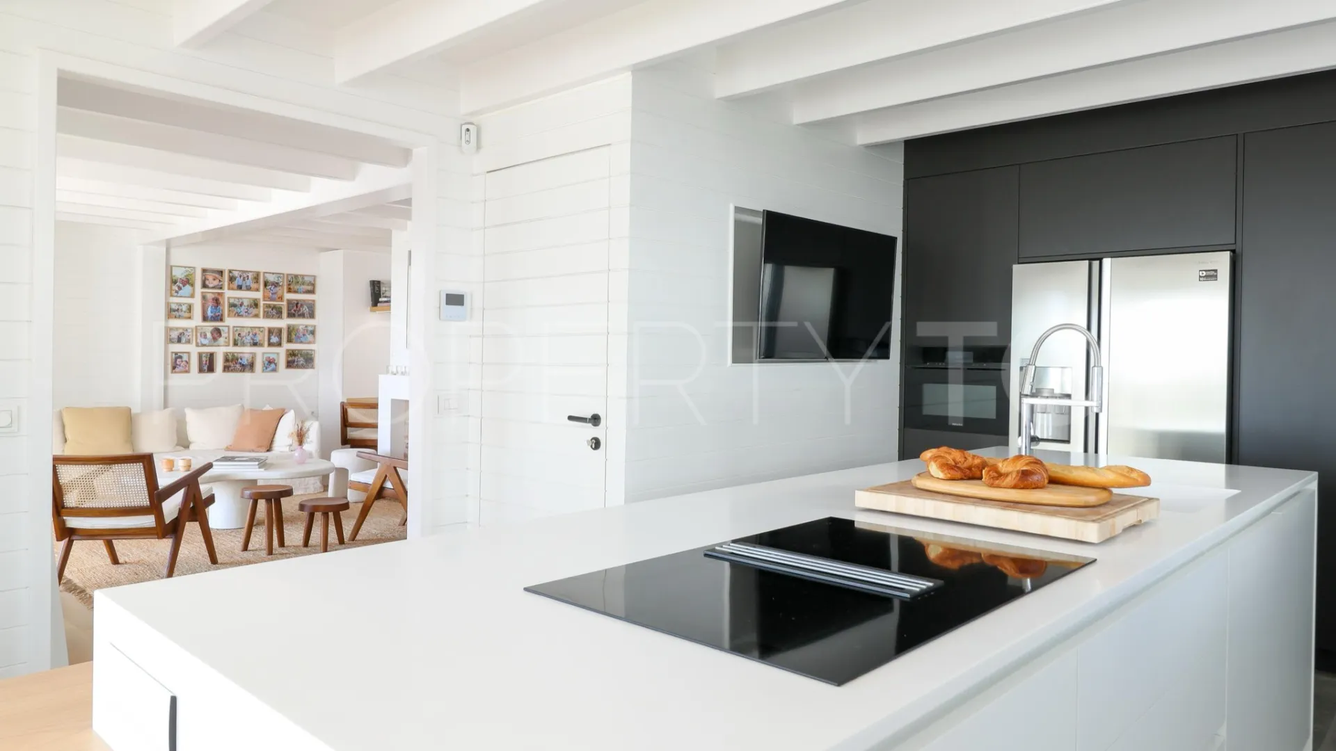 For sale Benahavis villa