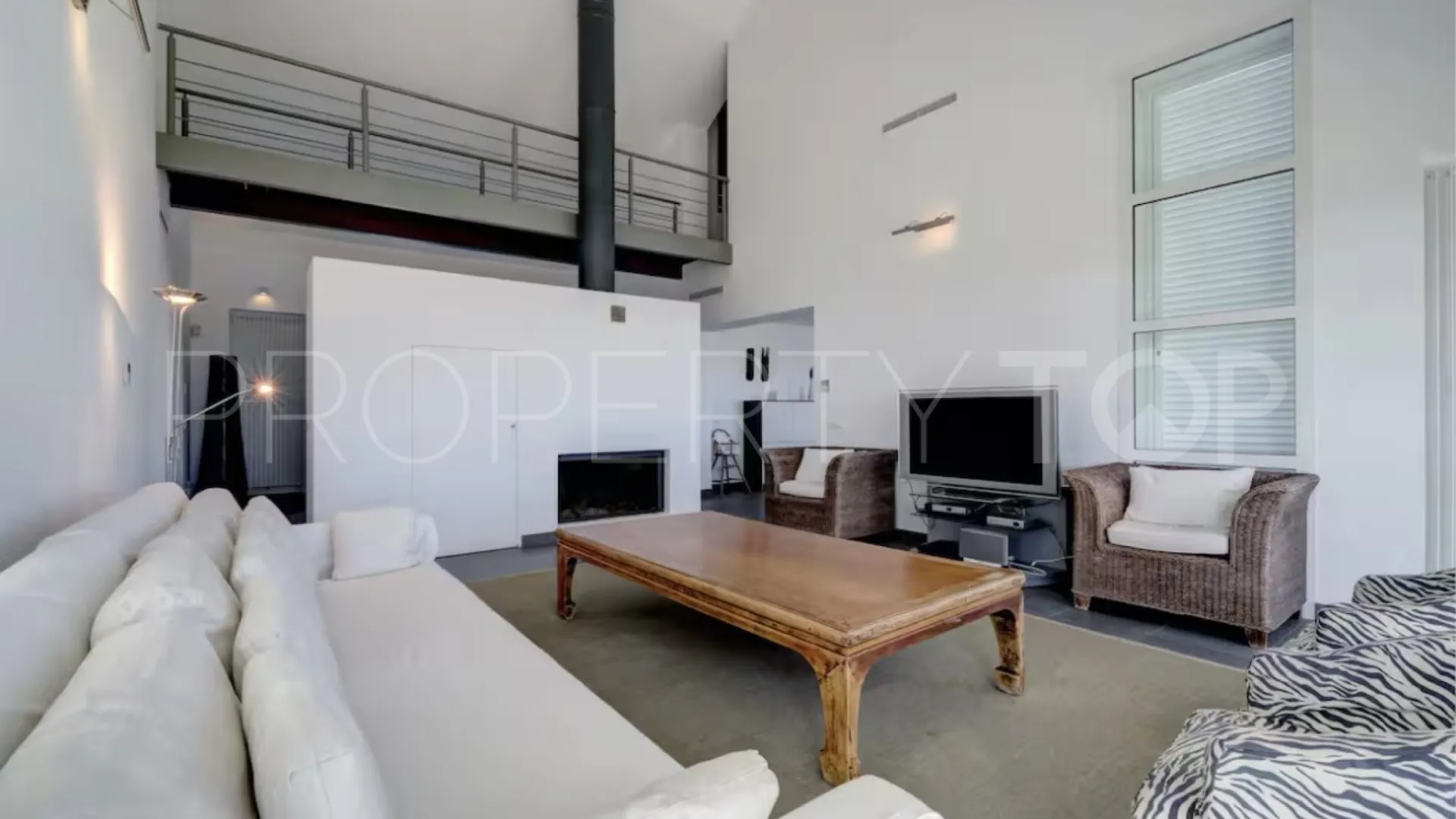 Comprar villa en Manilva