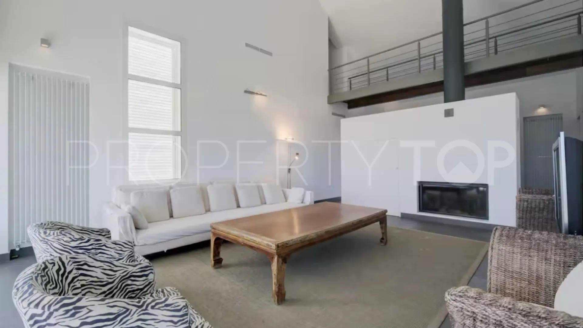 Comprar villa en Manilva
