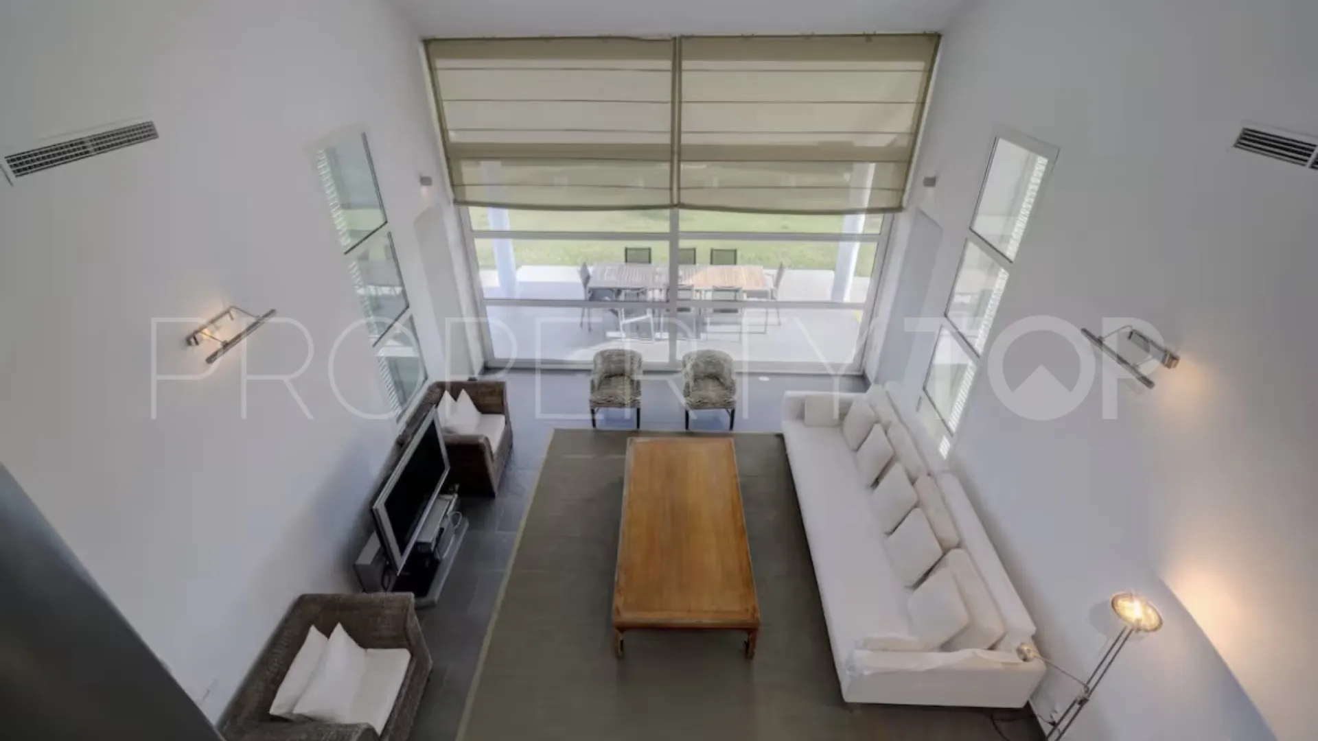 Comprar villa en Manilva