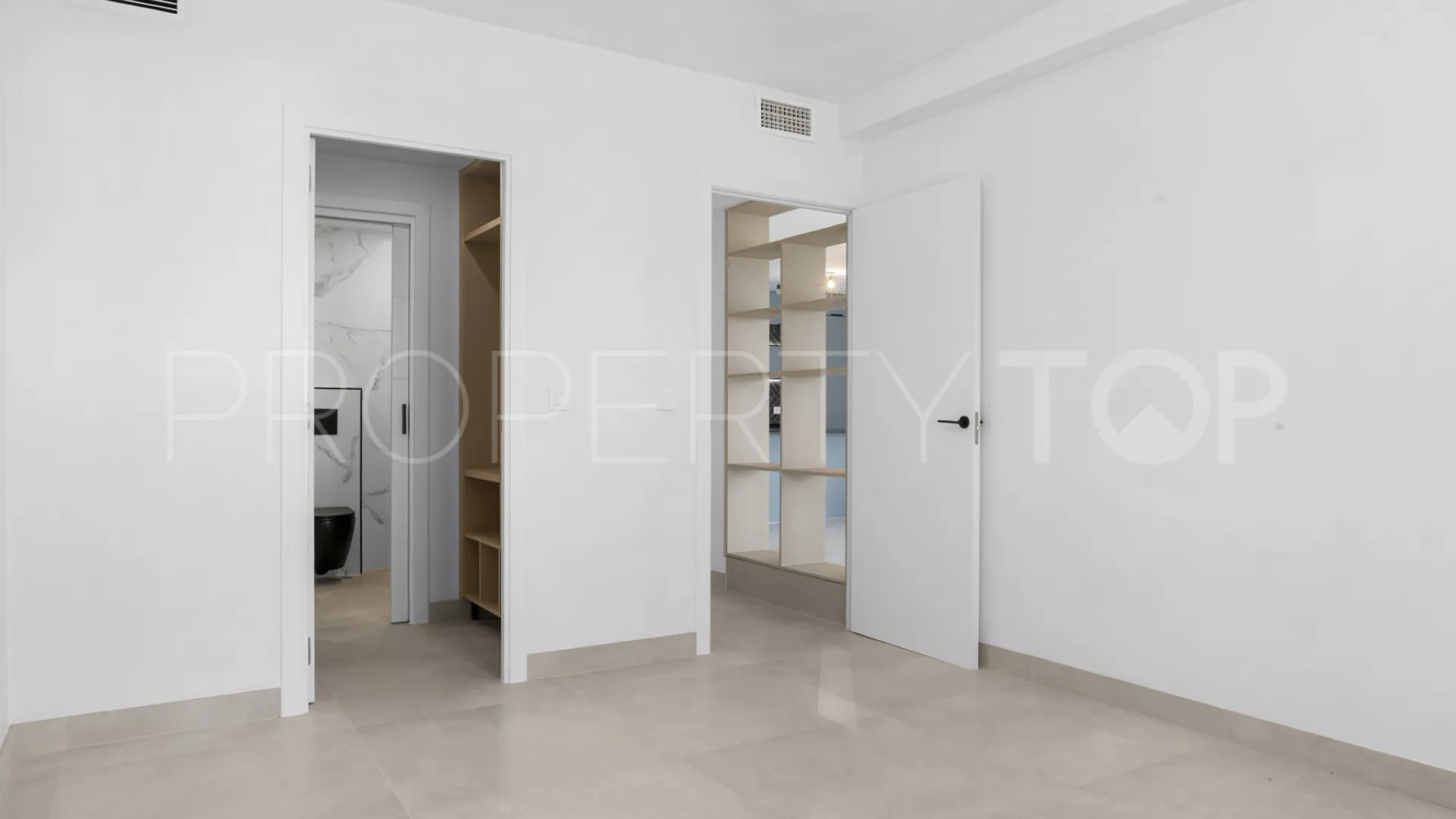 Apartamento de 3 dormitorios en venta en Malambo