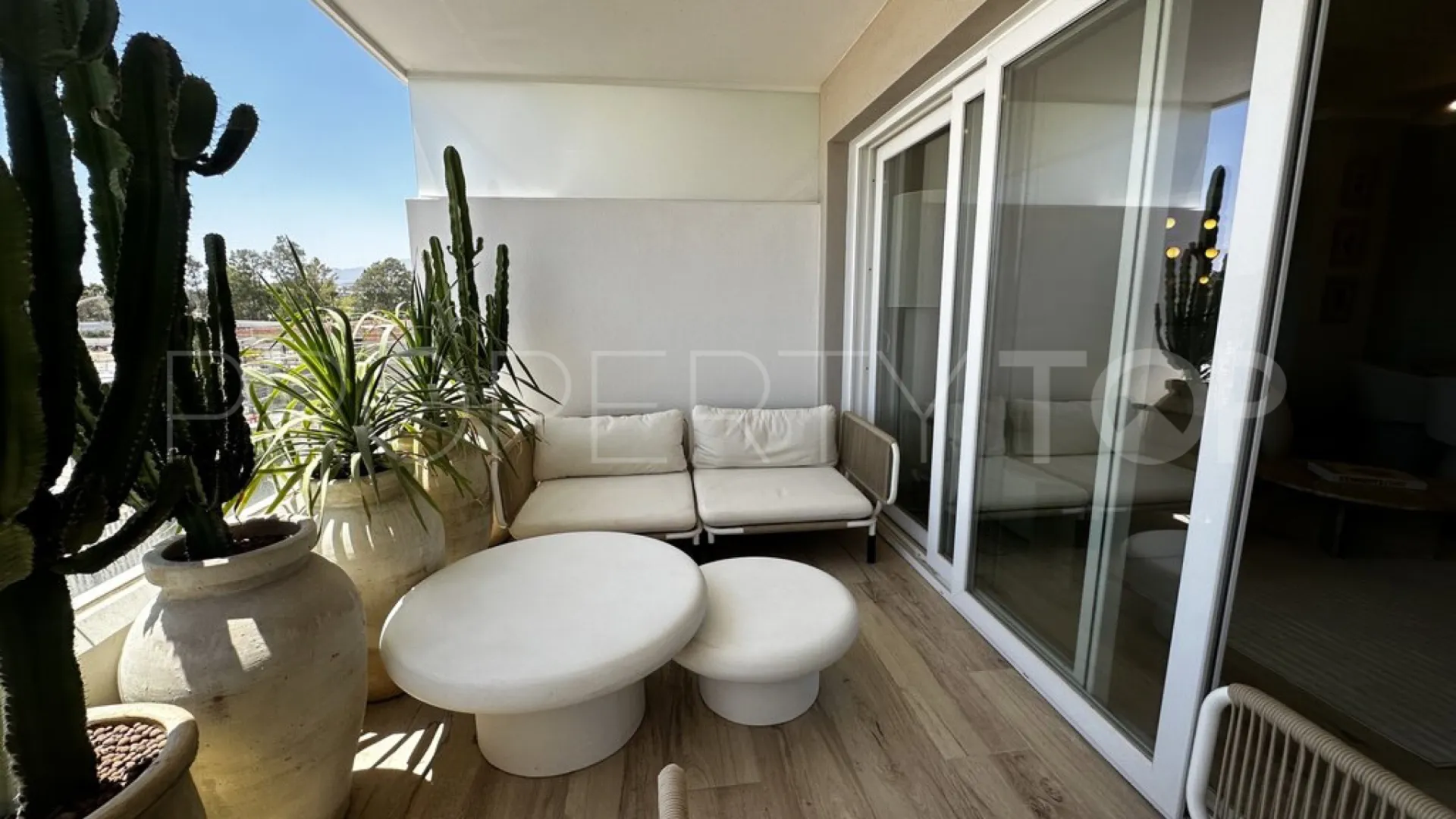 Se vende apartamento en Nueva Andalucia