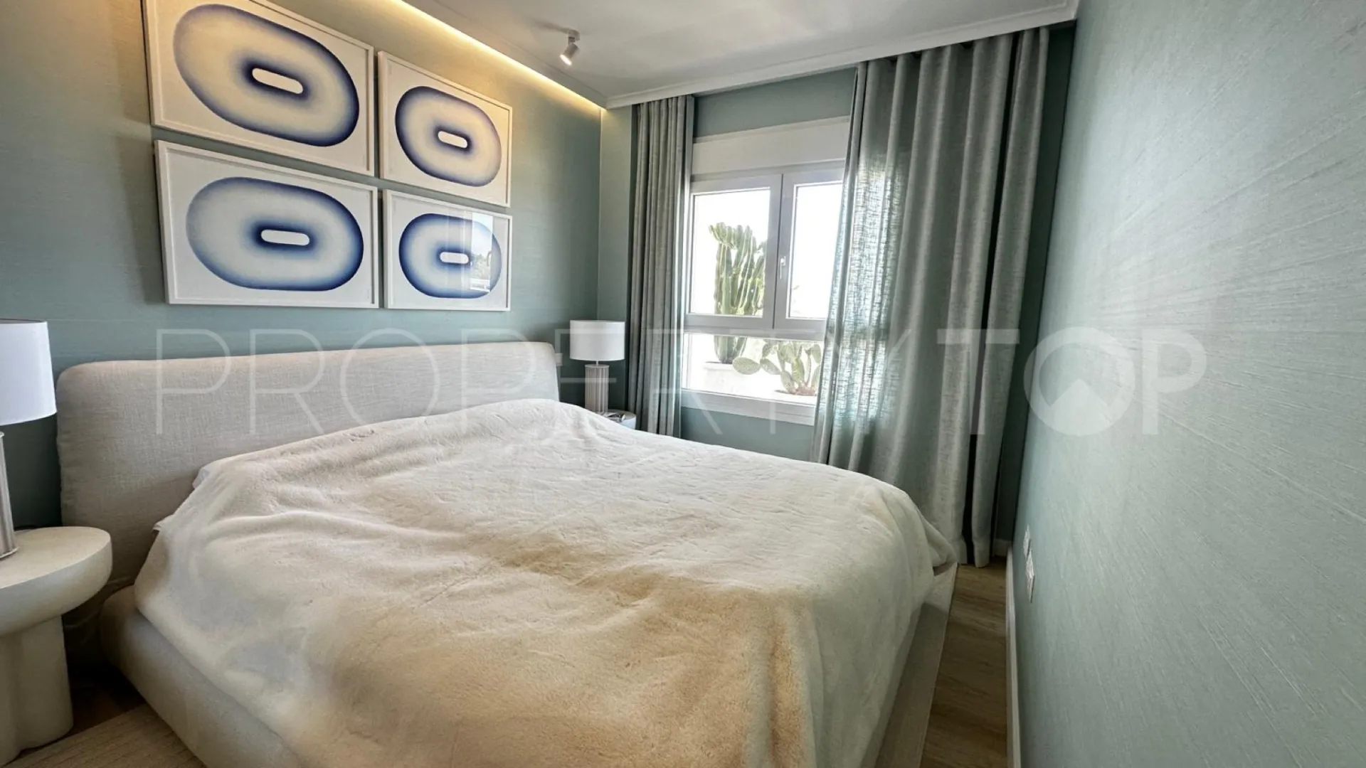 Se vende apartamento en Nueva Andalucia