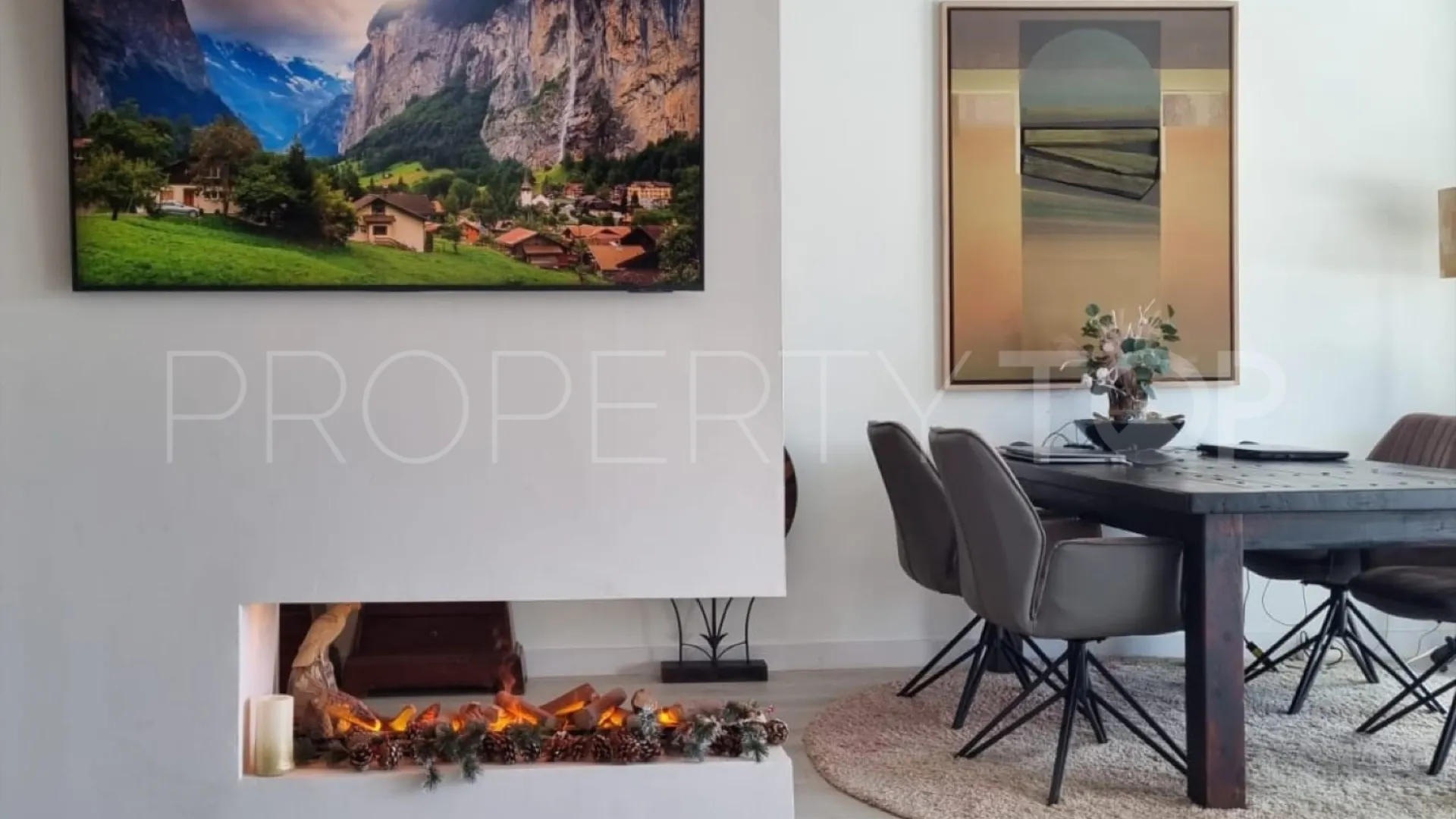 2 bedrooms apartment in Benahavis for sale